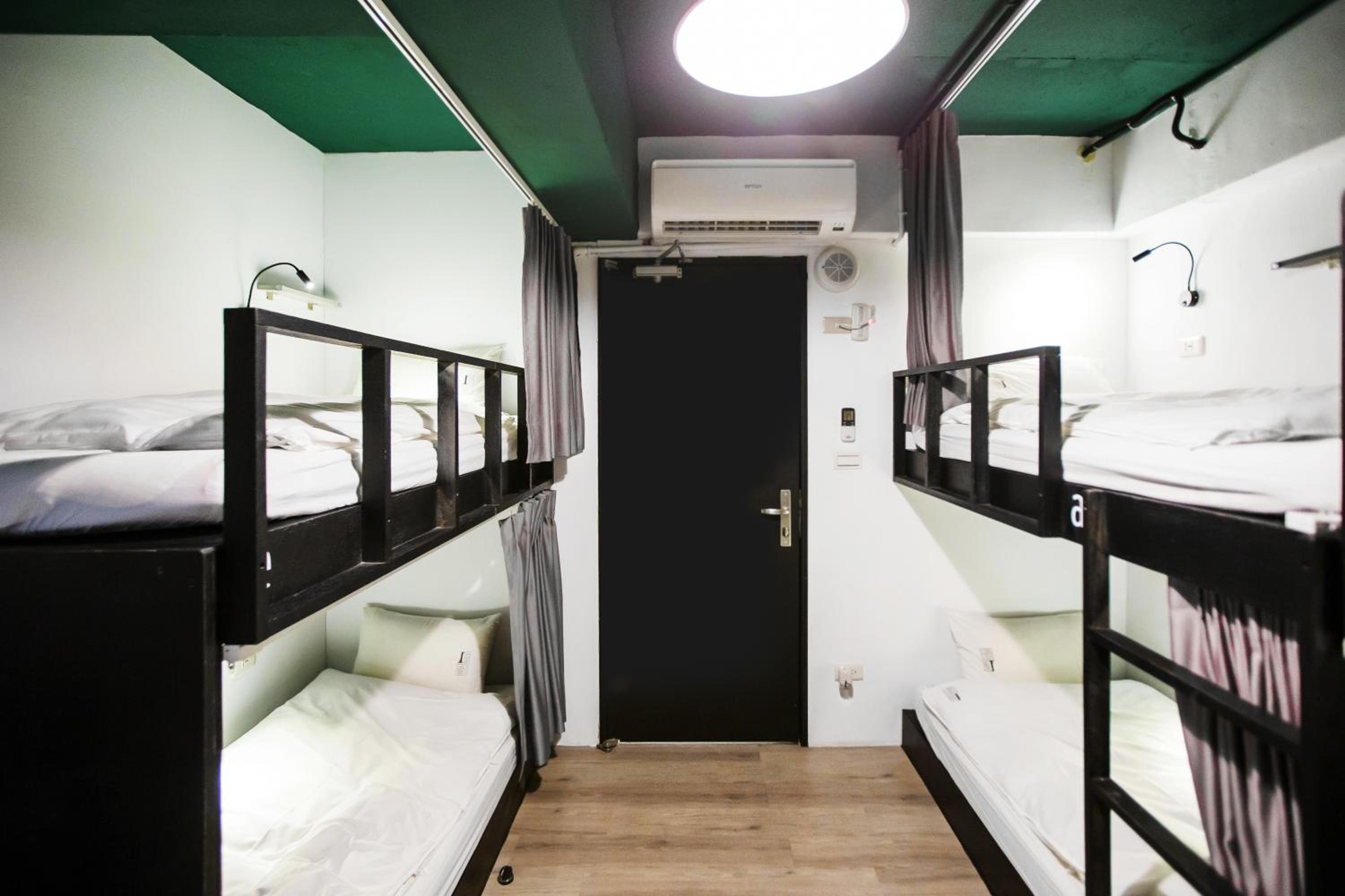 We Come Hostel