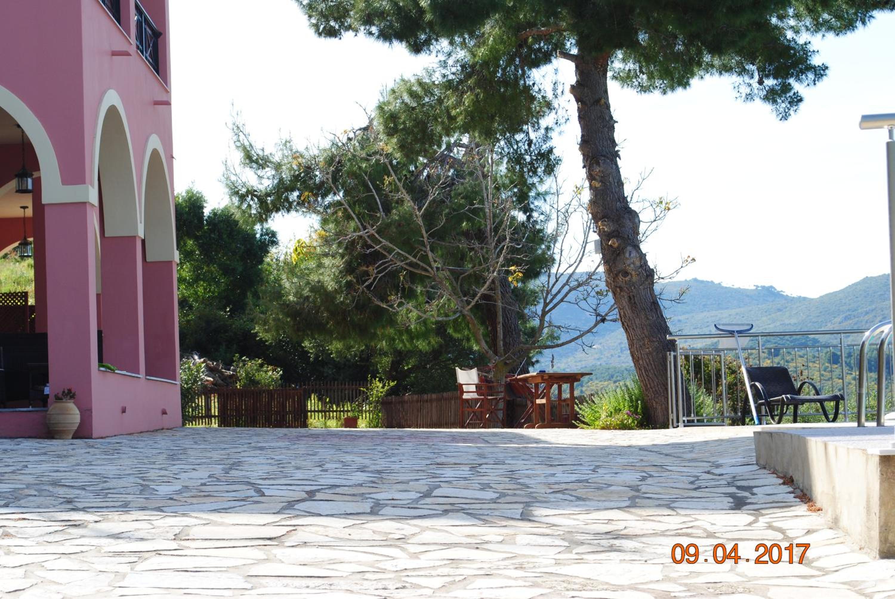 Villa Eora