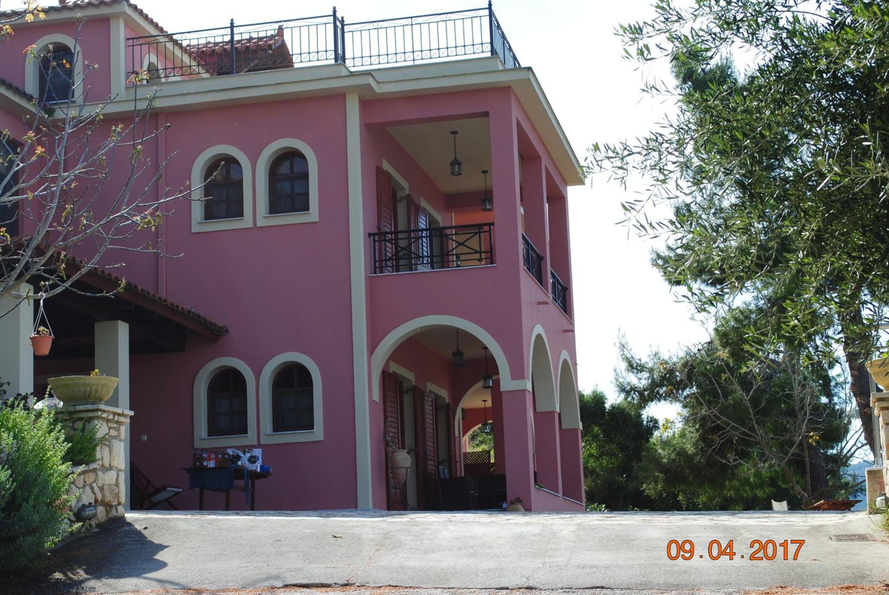 Villa Eora