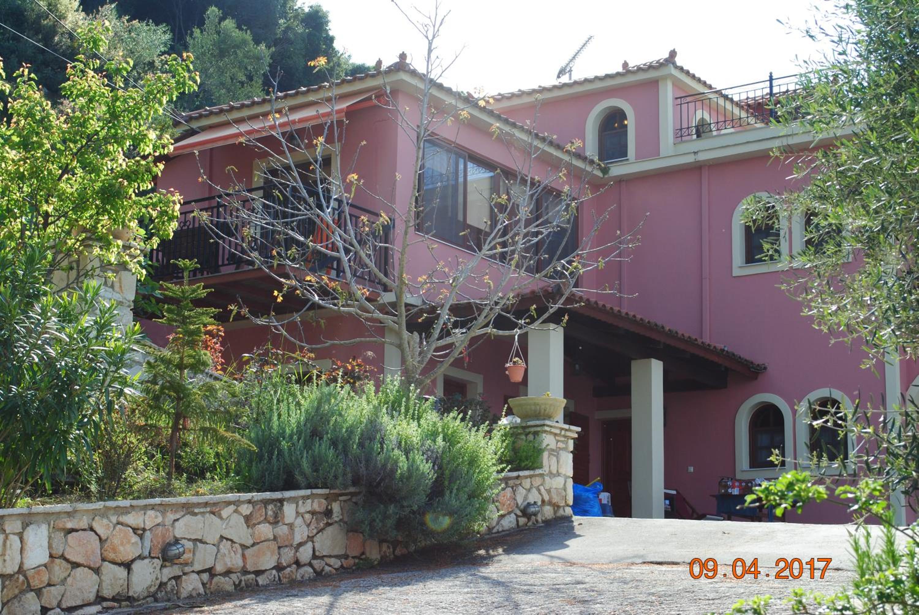 Villa Eora