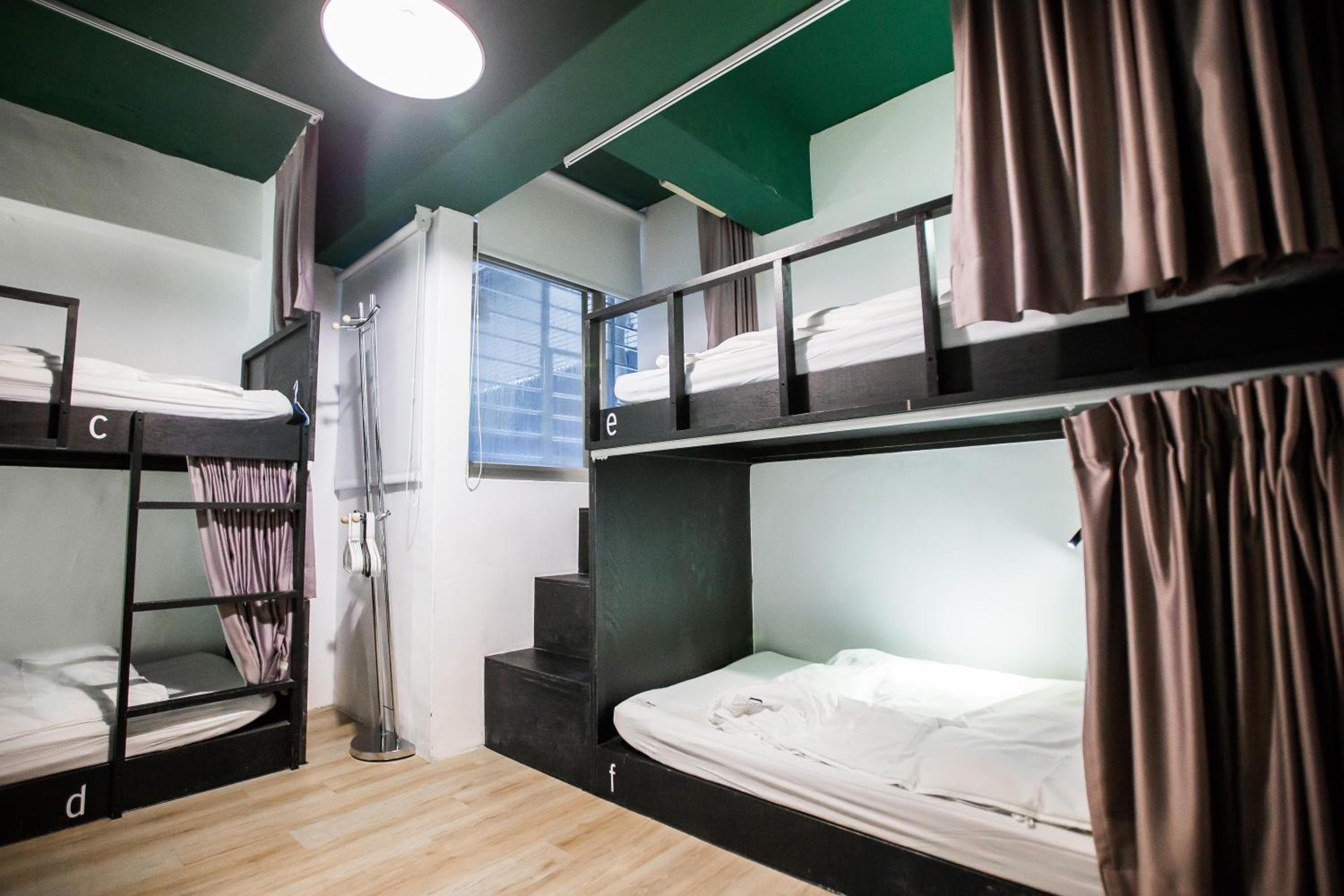We Come Hostel