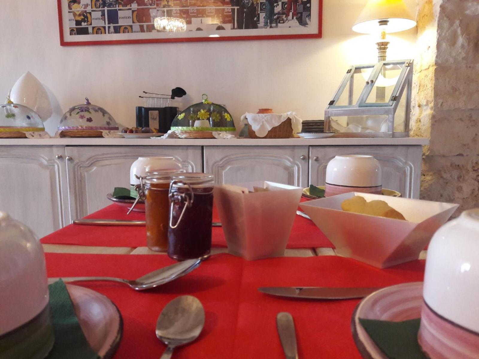 Palazzo Camarda B&B