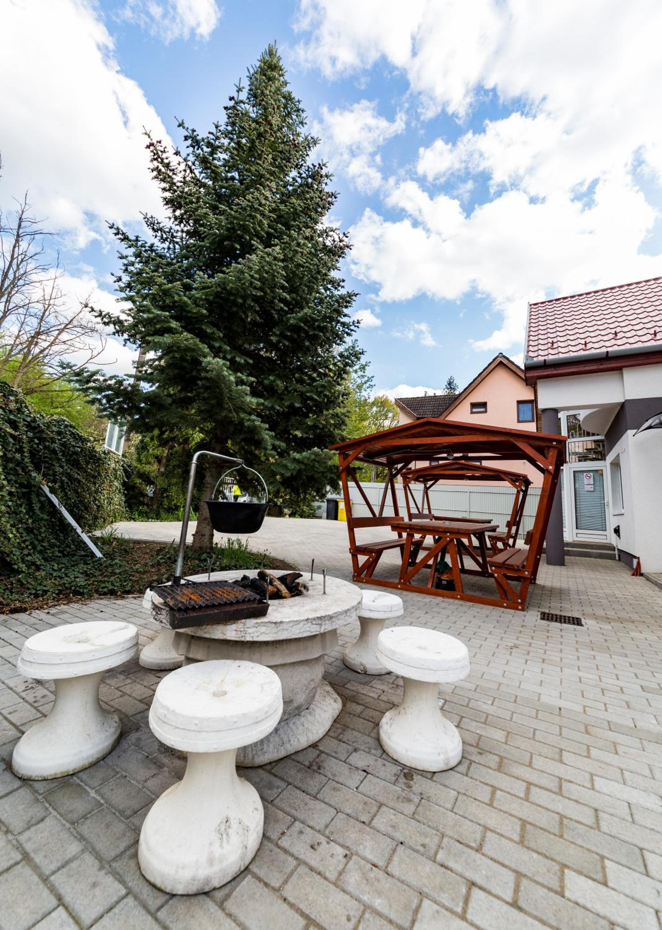 Dolce Vita Apartman view 4
