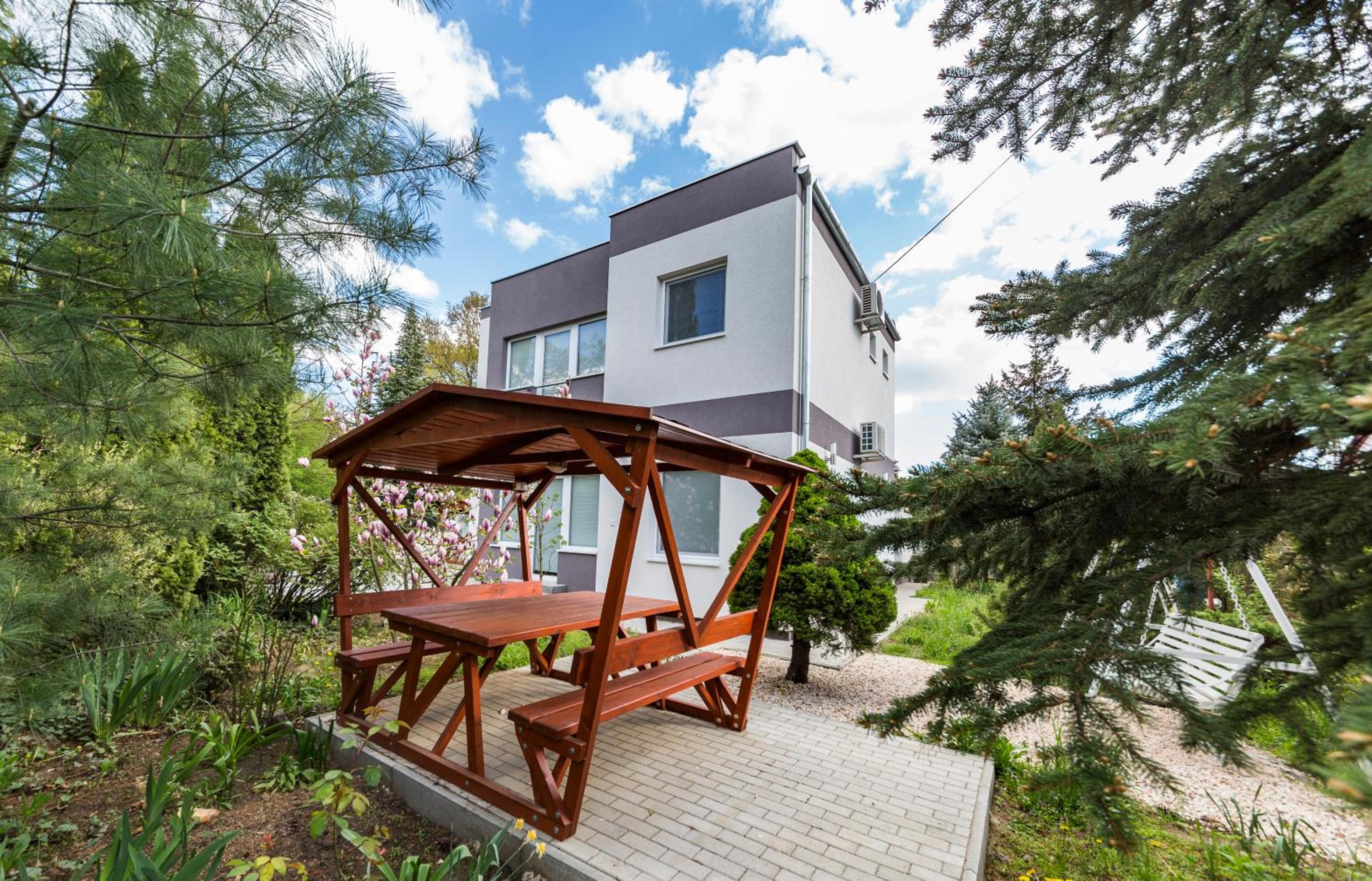 Dolce Vita Apartman view 5