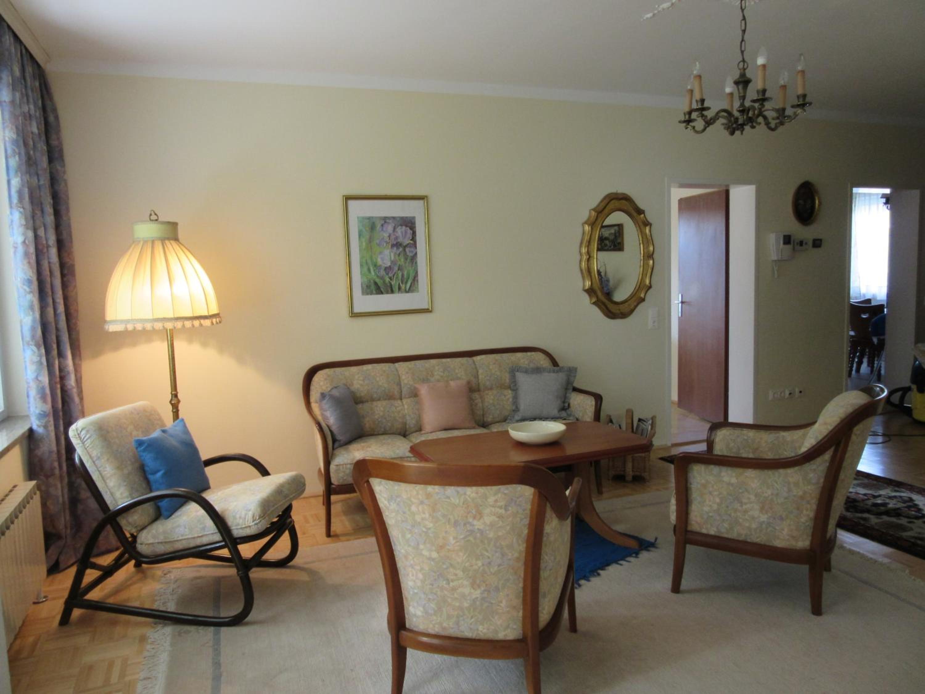 Appartement-Heuberg view 5
