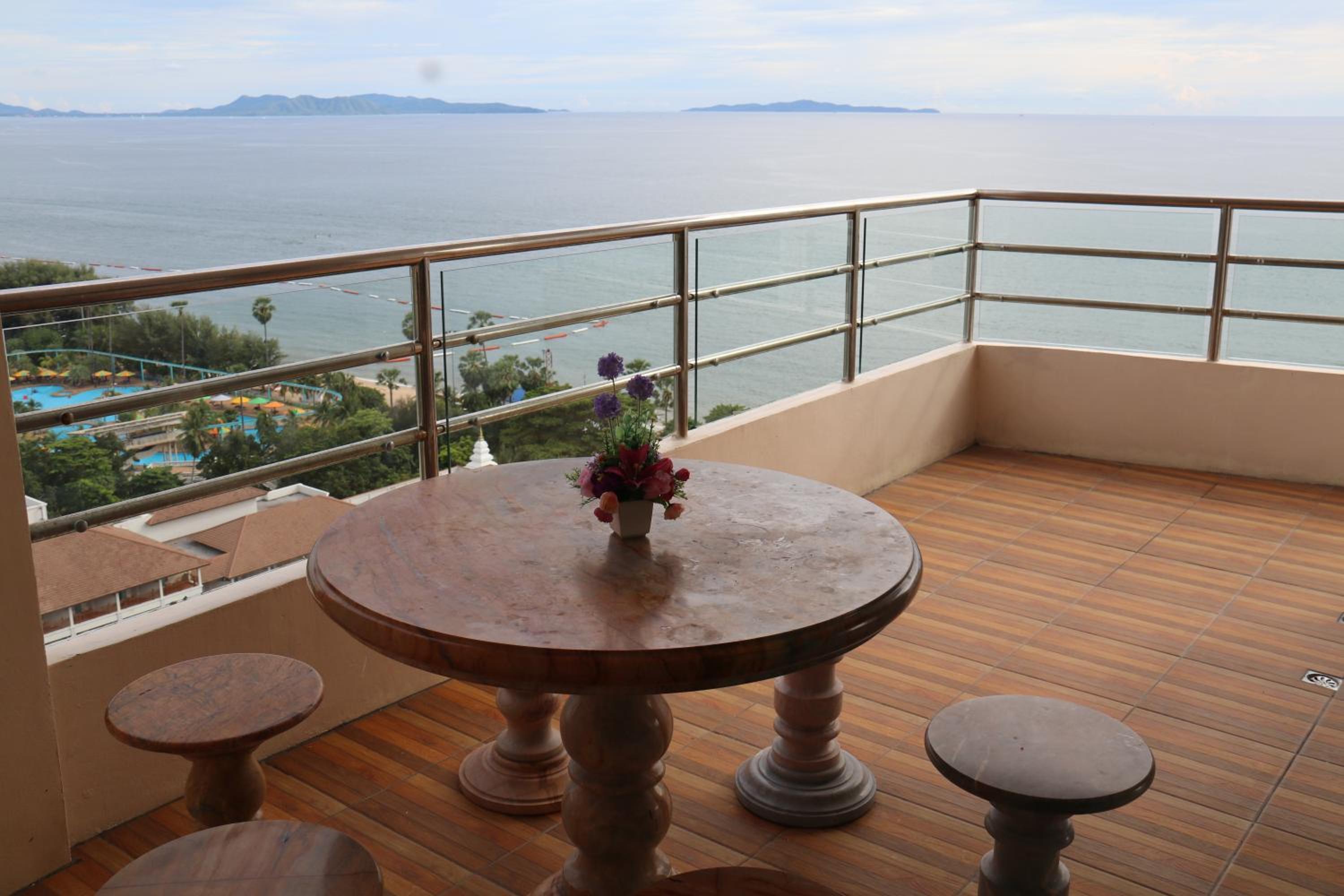 View Talay 3 apartments view 4