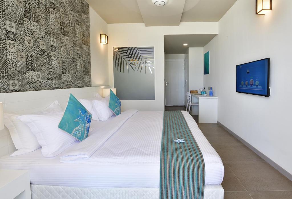 Velana Beach Hotel Maldives