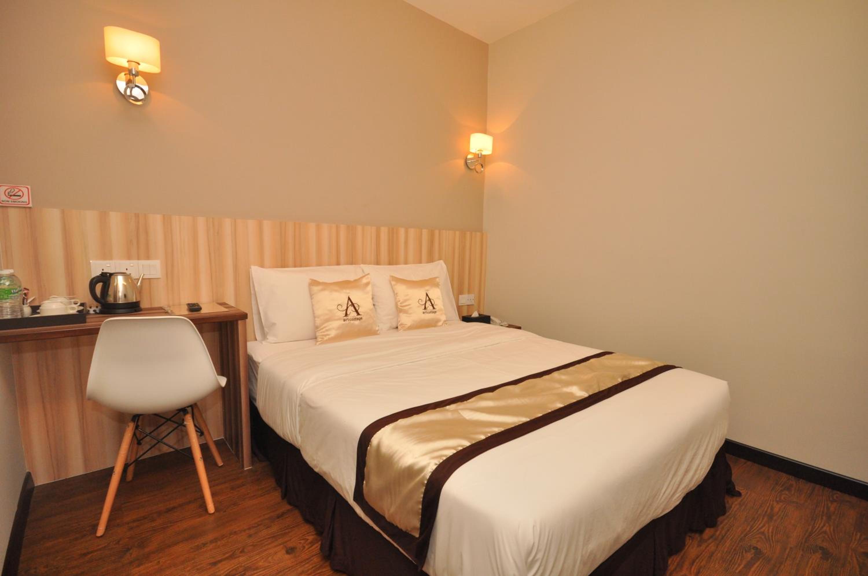 Art Cottage Hotel photo 3