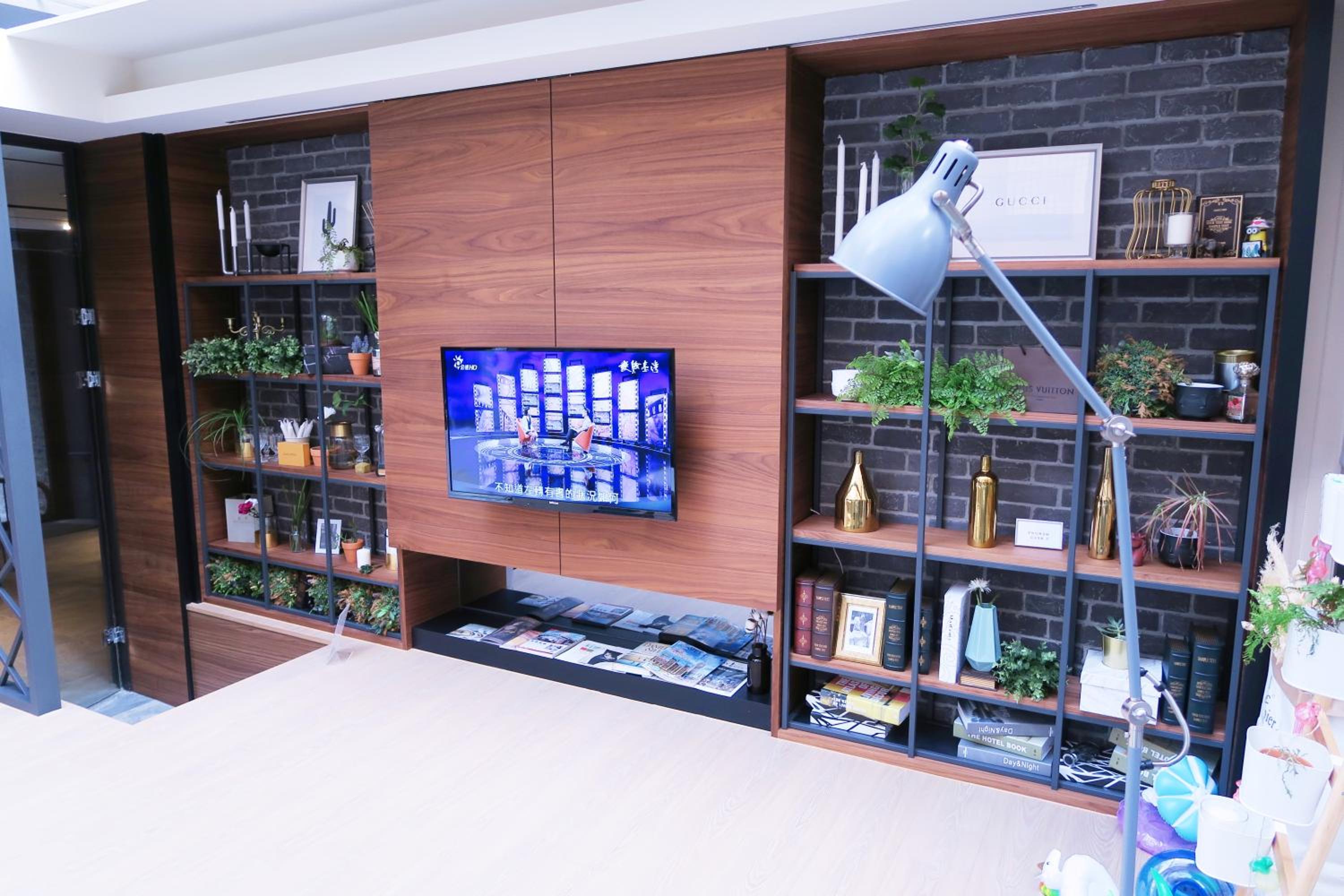 Greenight Hotel