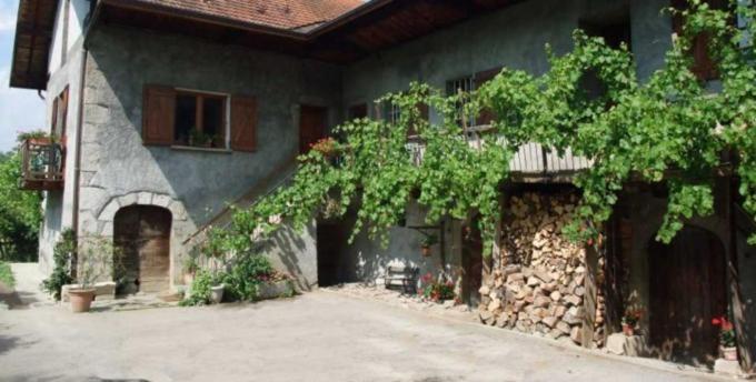 Domaine du Grand Cellier - Insolite en Savoie view 2