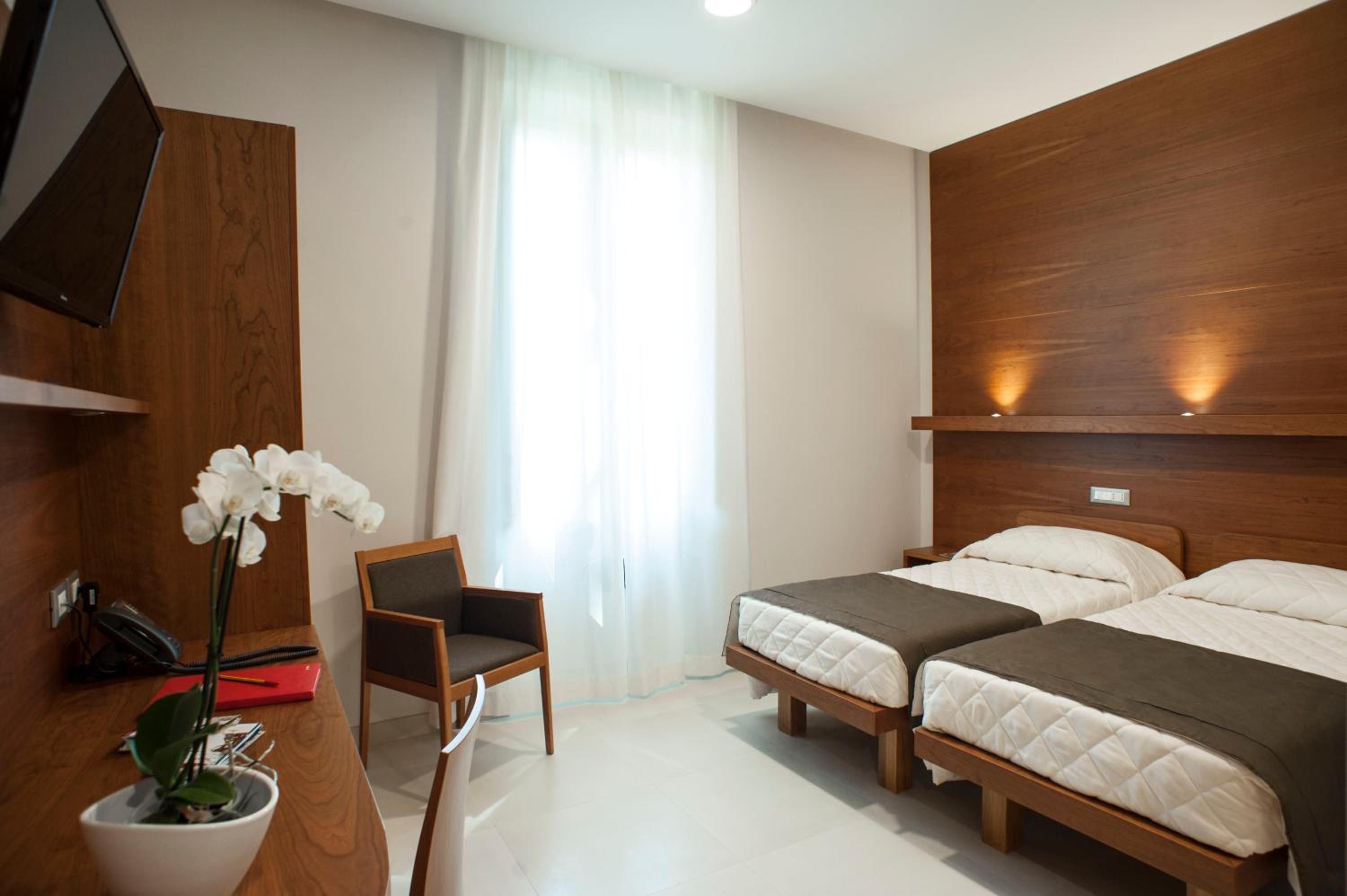 Villa Angelina — 14