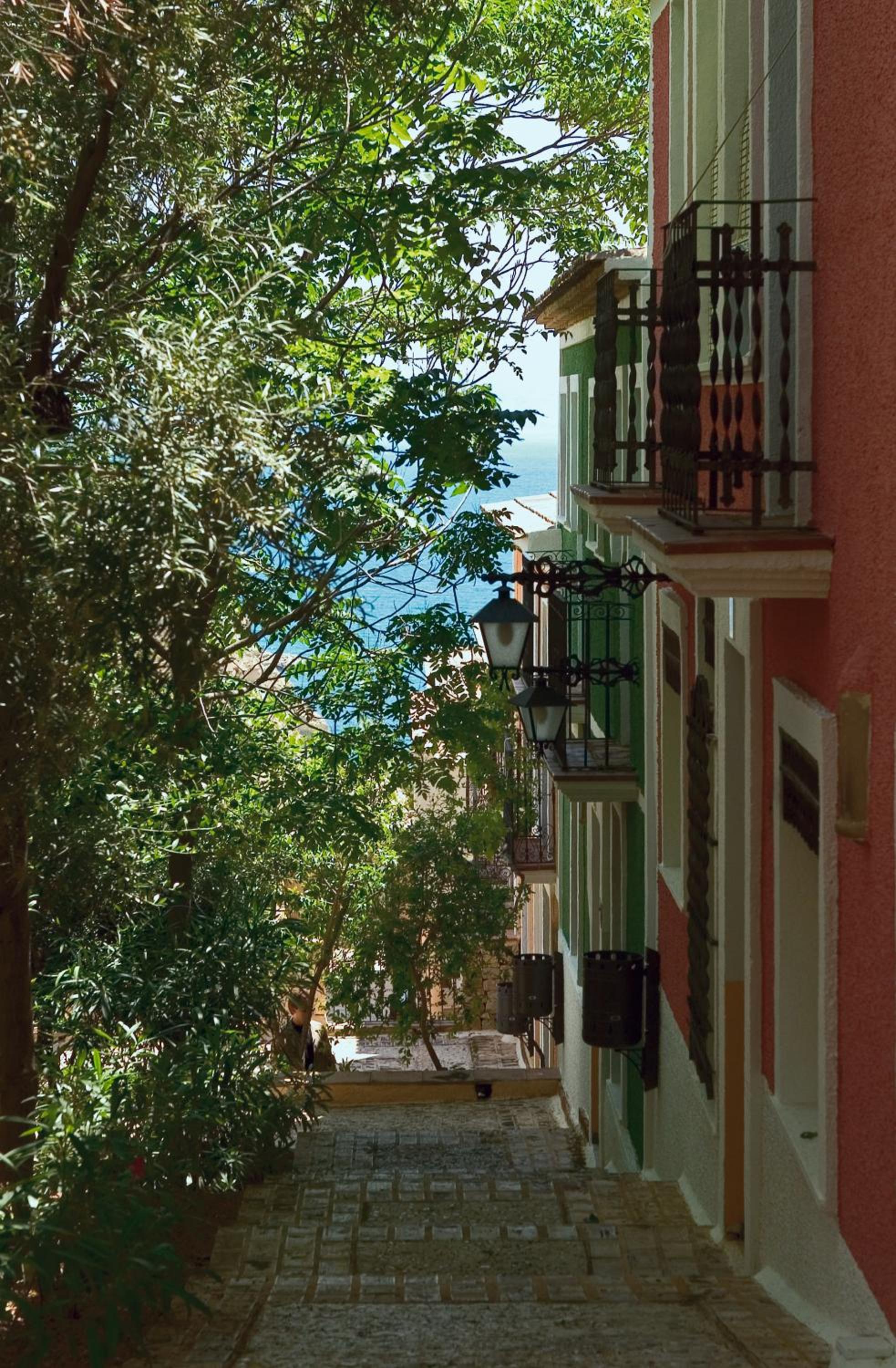Occidental Pueblo Acantilado