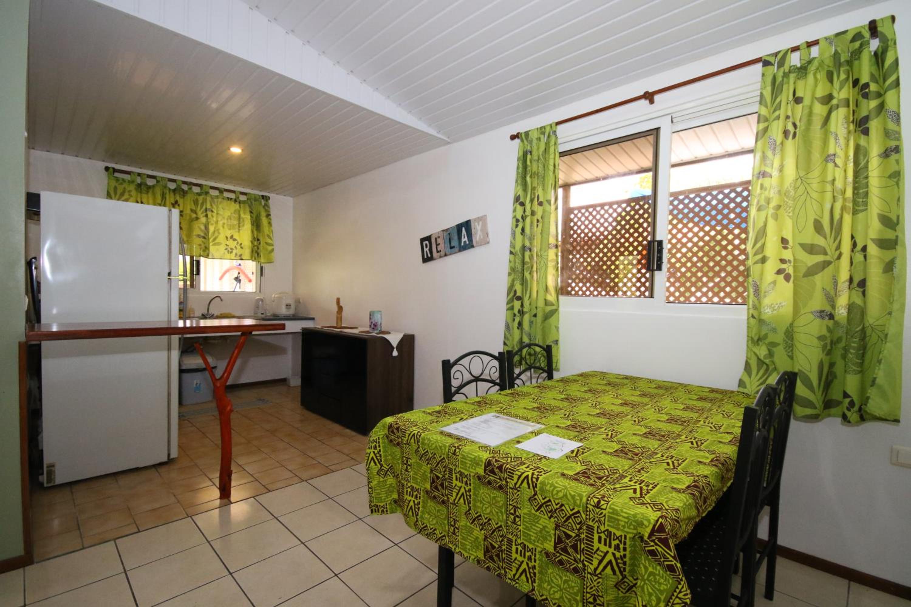 Fare Kahaia view 3