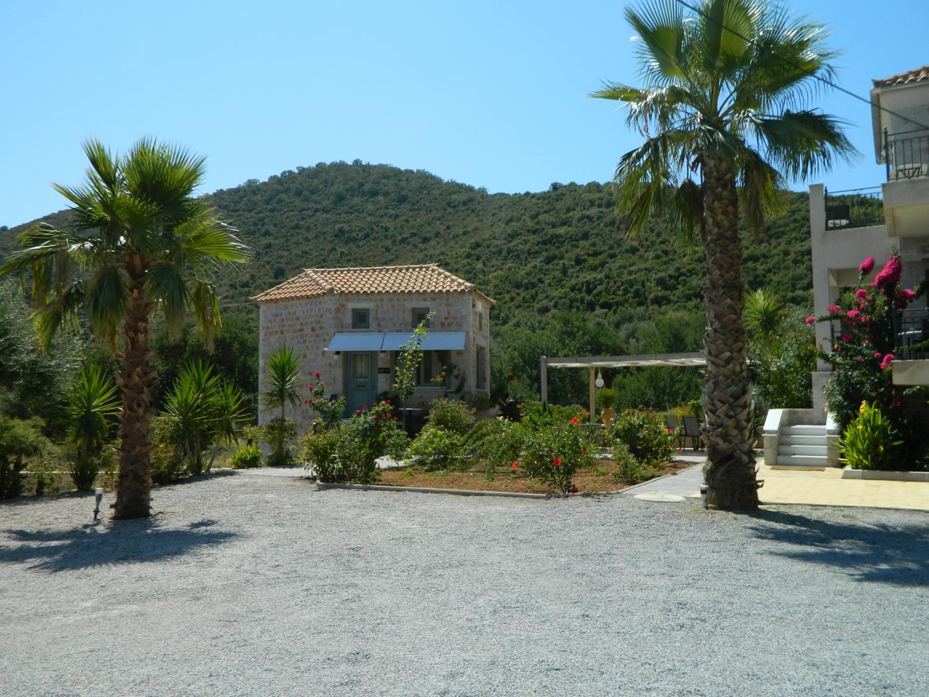 Photo 16