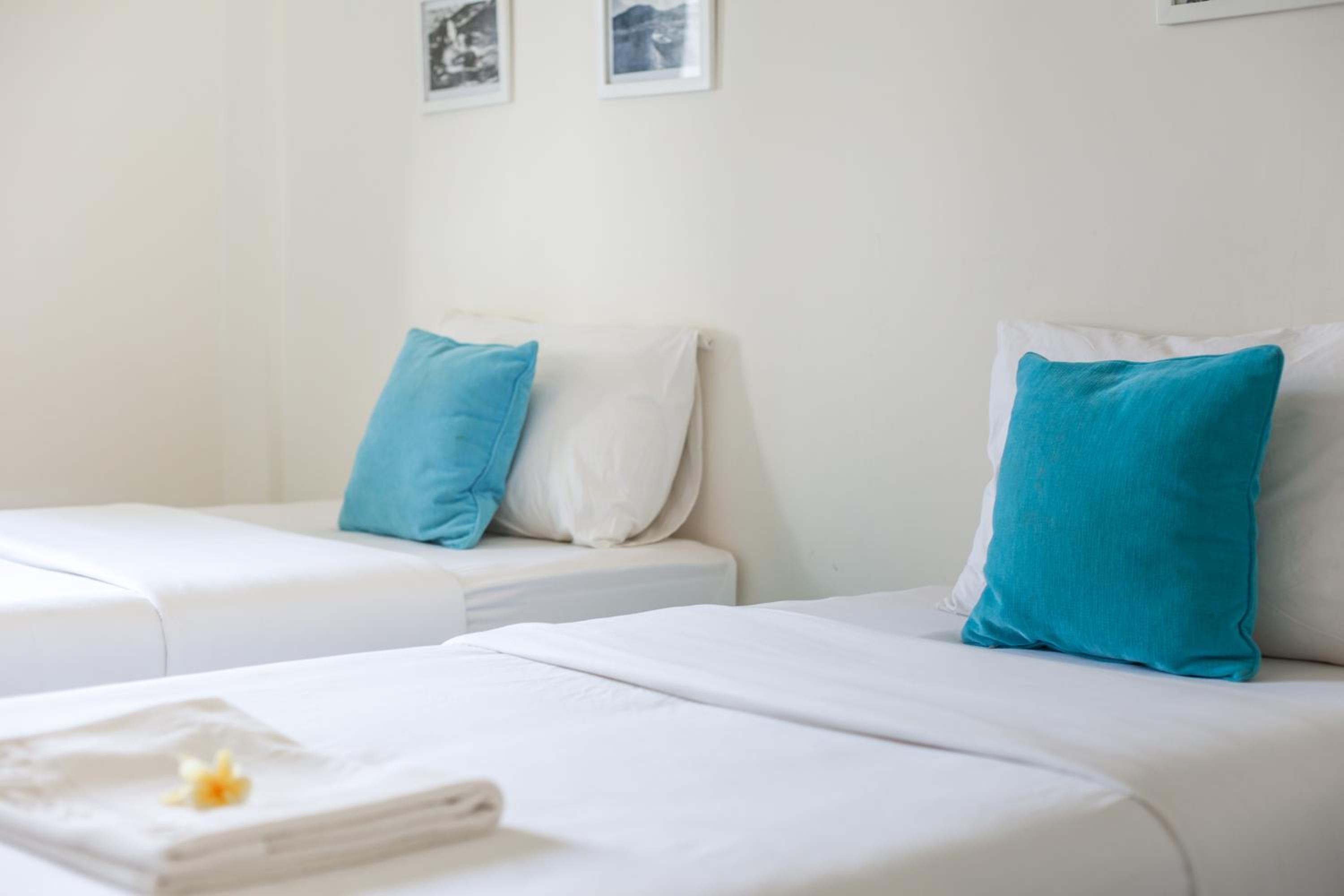 Sanur Vacations - Paras Paros Marina Lodge - Property Image 3