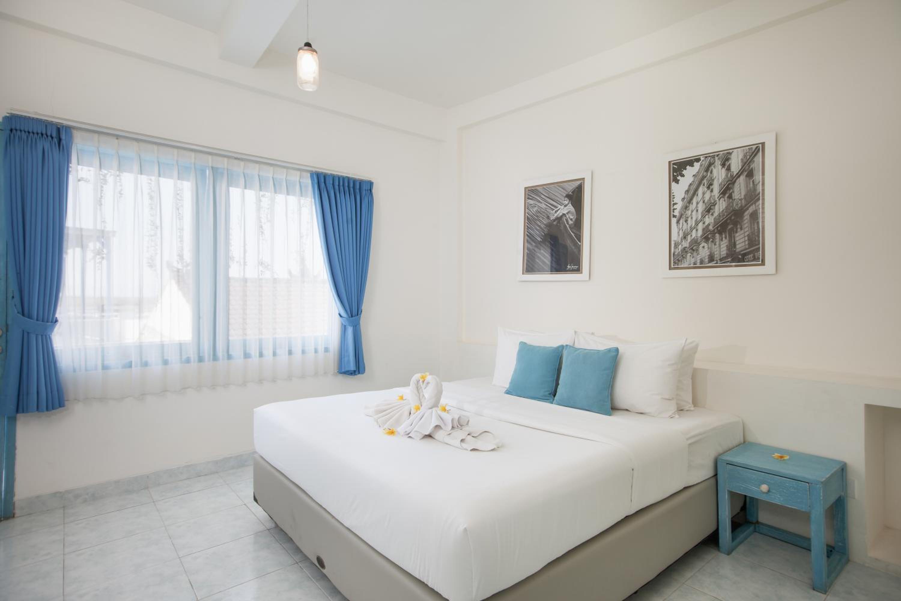 Sanur Vacations - Paras Paros Marina Lodge - Property Image 12