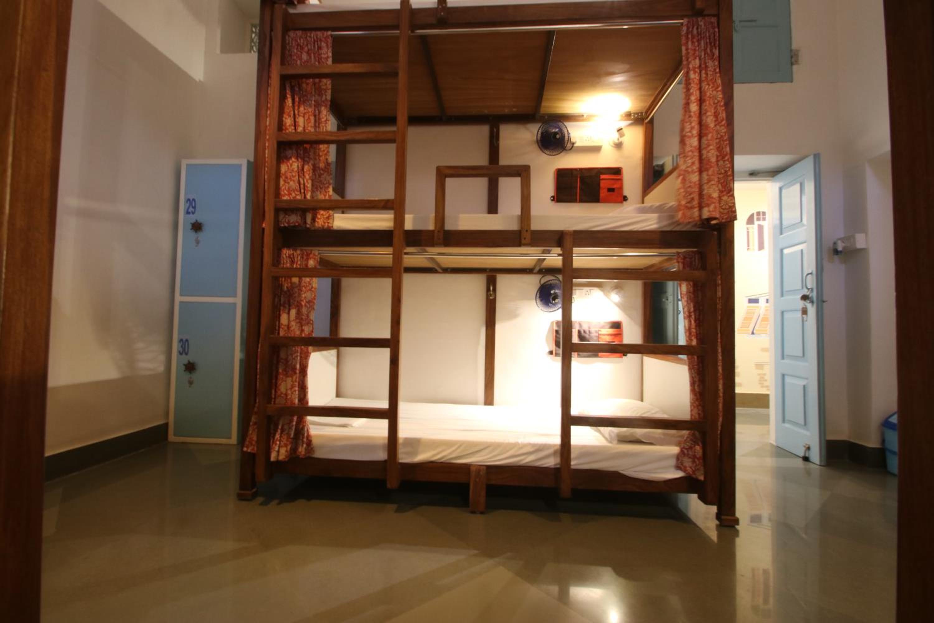 Photo 42