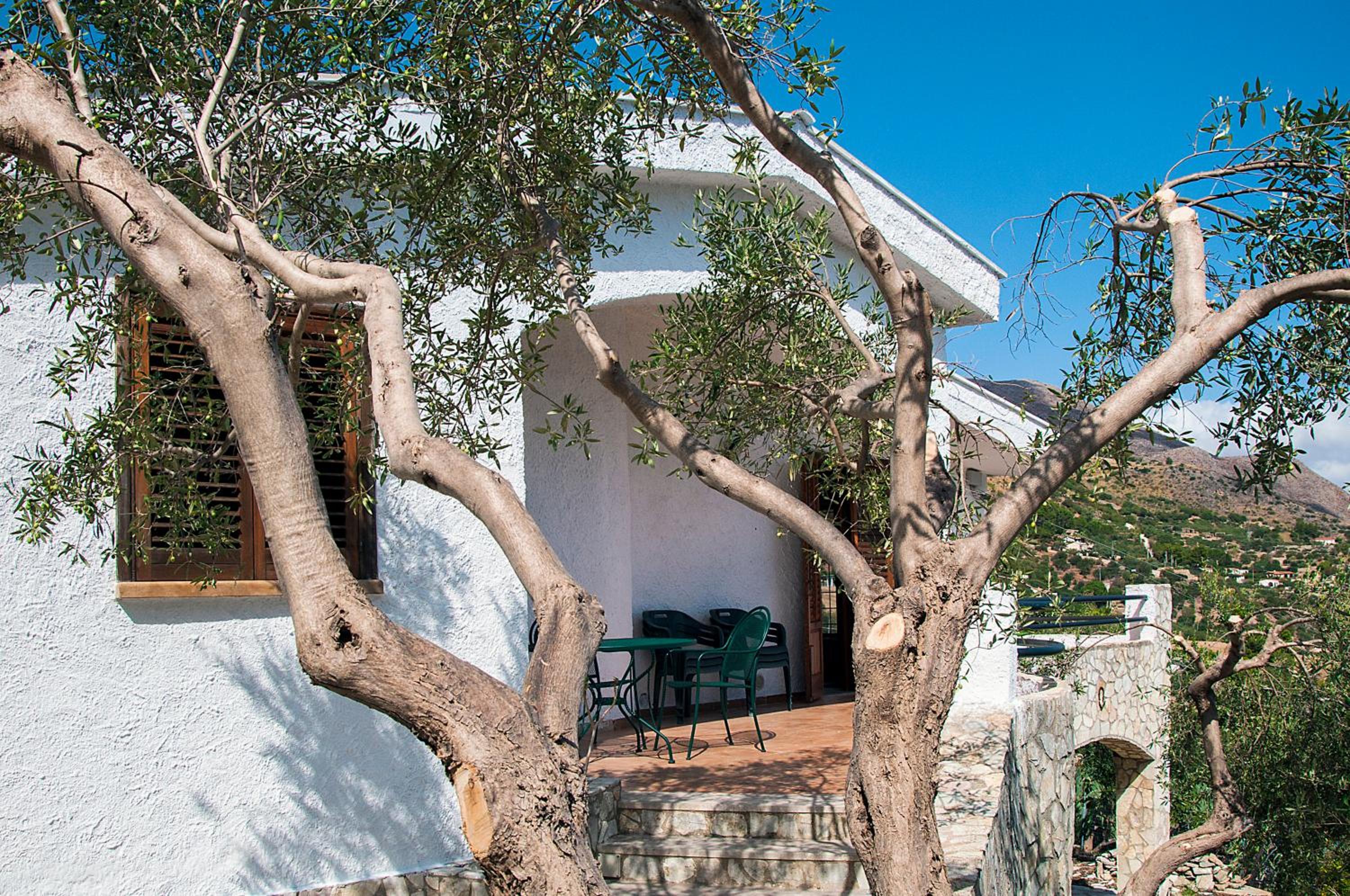 Villa Mediterranea view 3