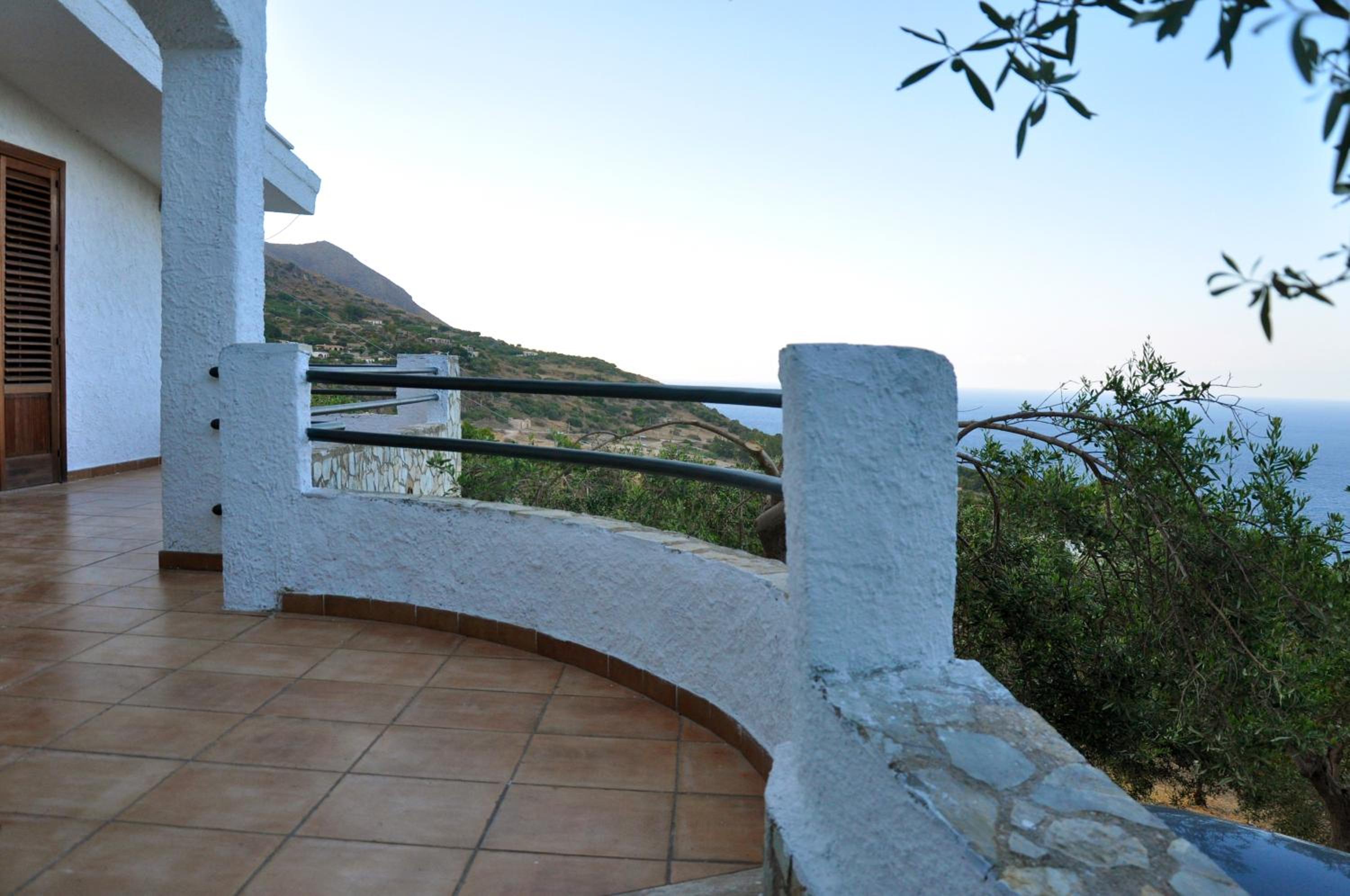 Villa Mediterranea view 4