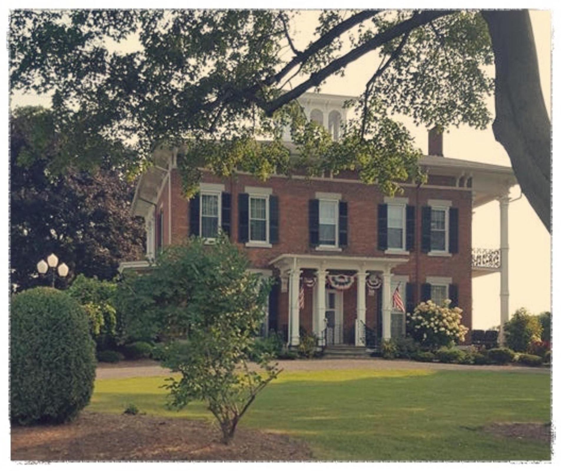 The Inn at Burnap's