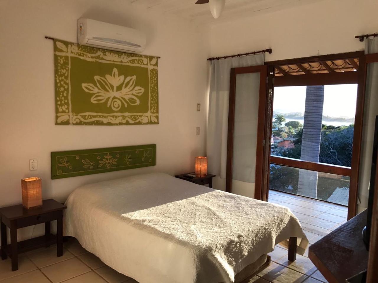 Praia da Ferradurinha Guest House