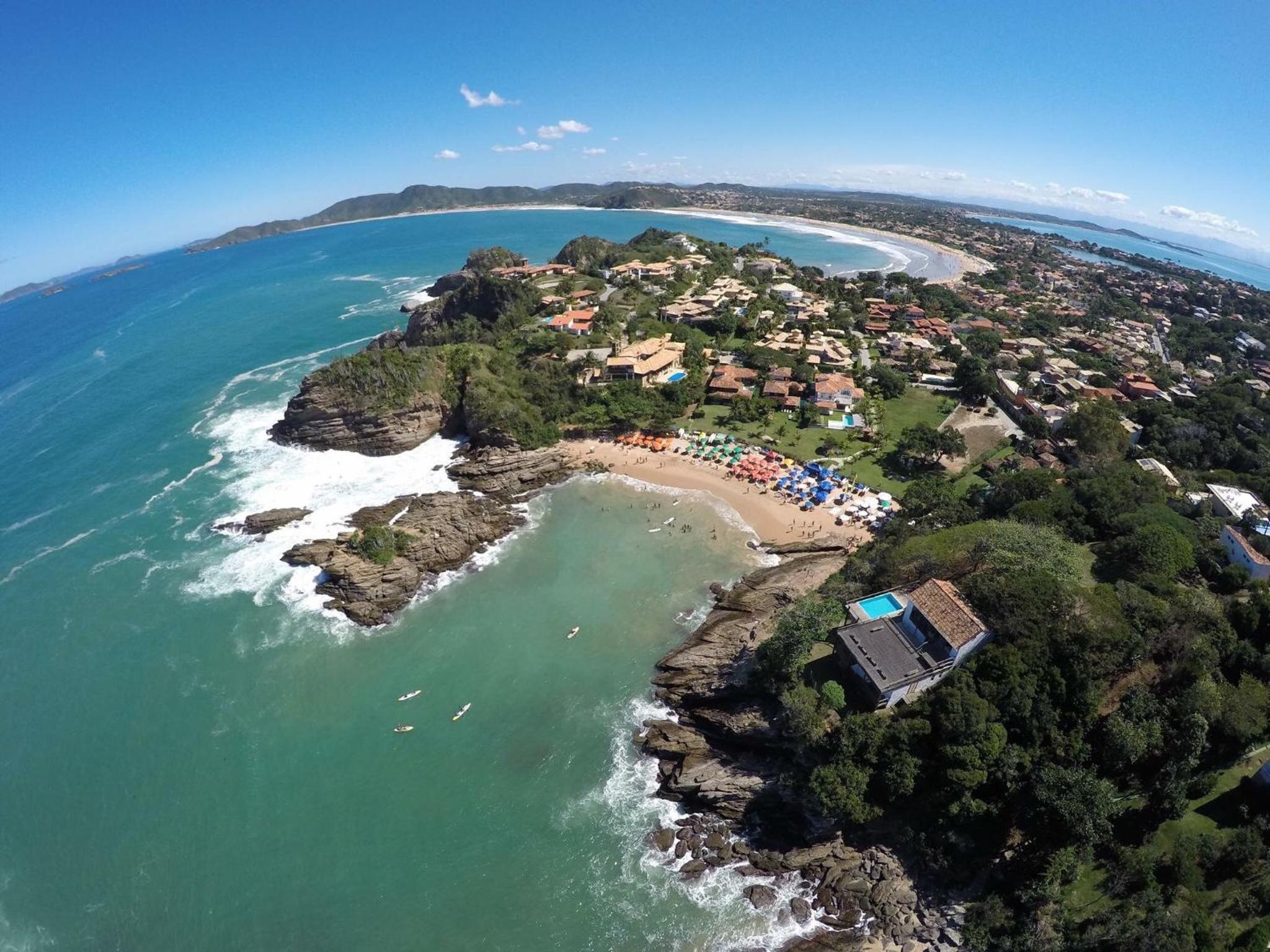Praia da Ferradurinha Guest House