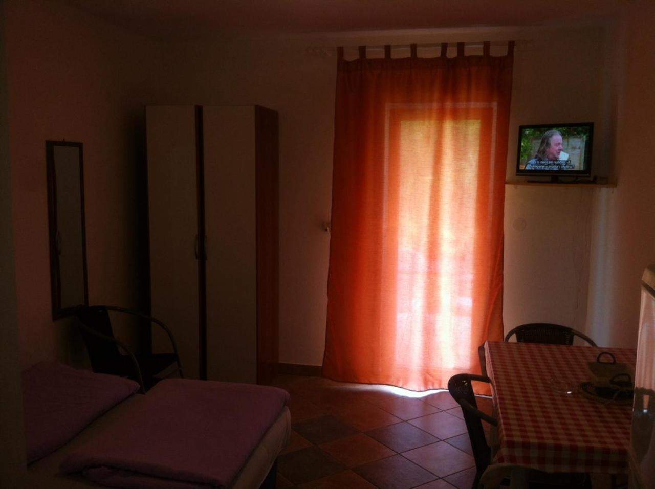 Photo 28