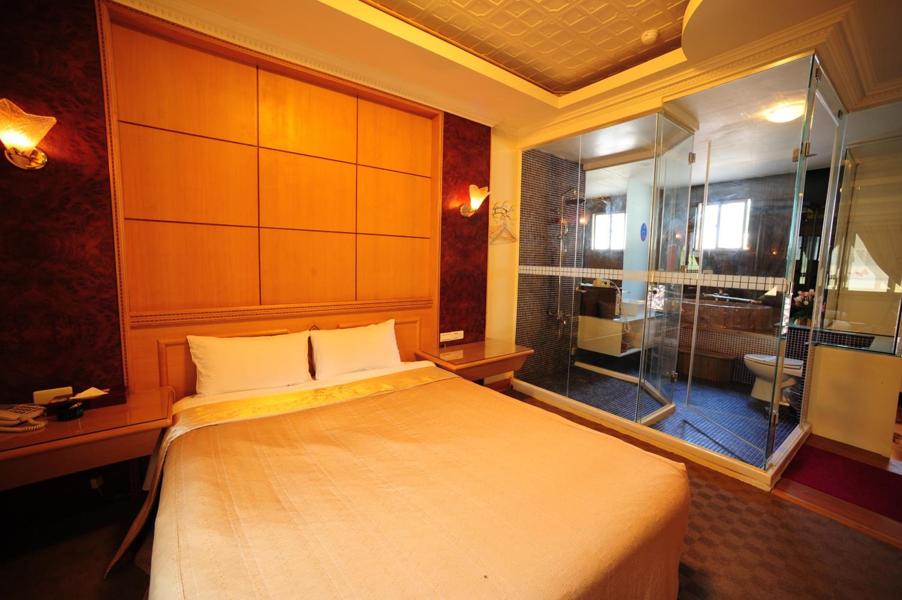 Golden Motel