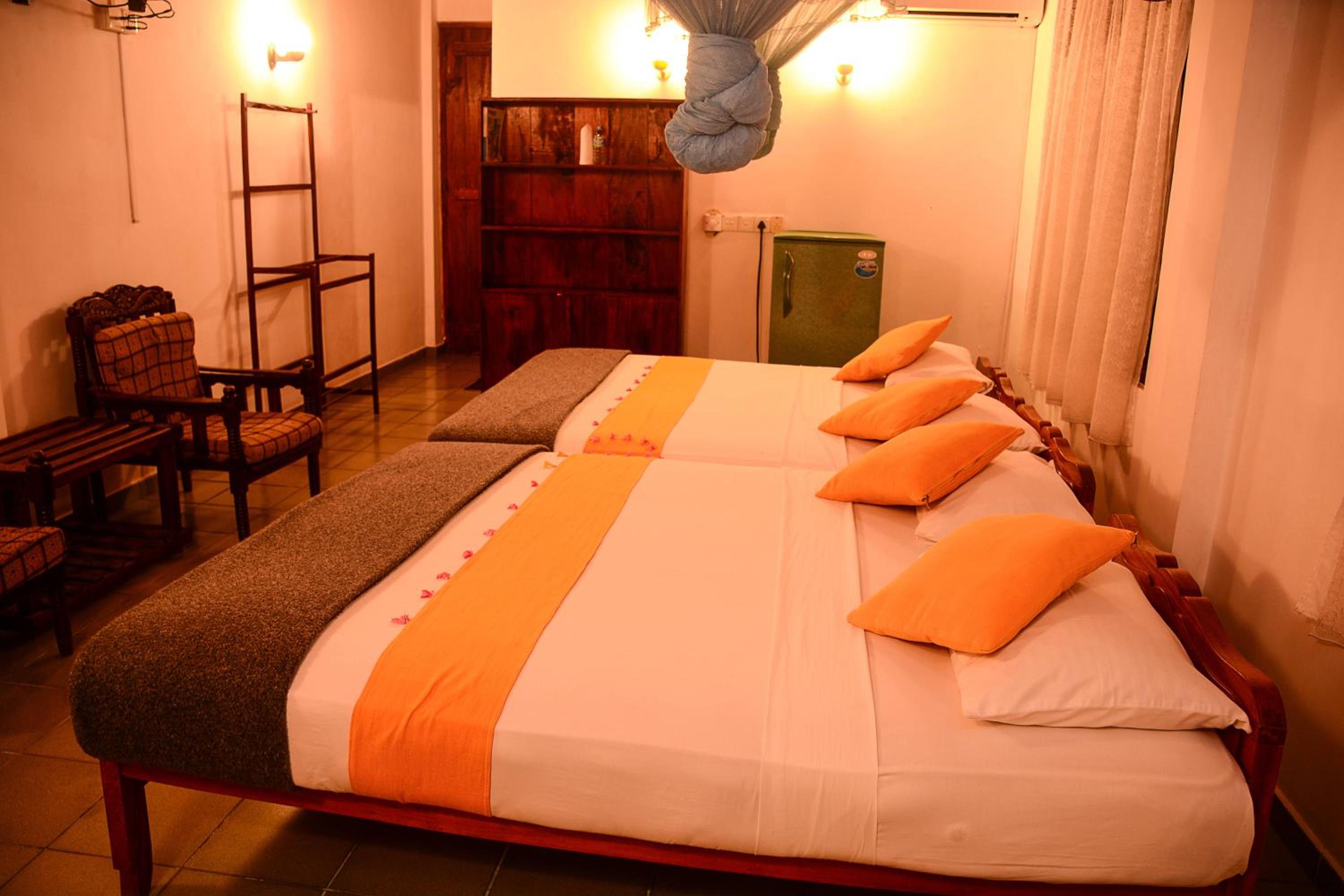 Shanthi Beach Resort