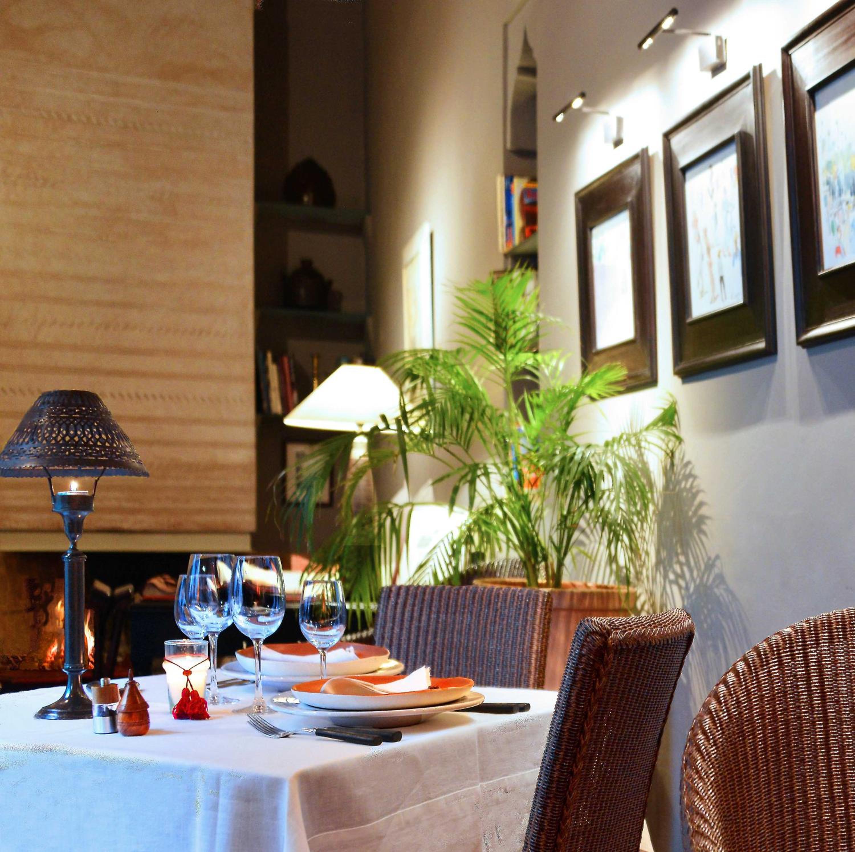dining