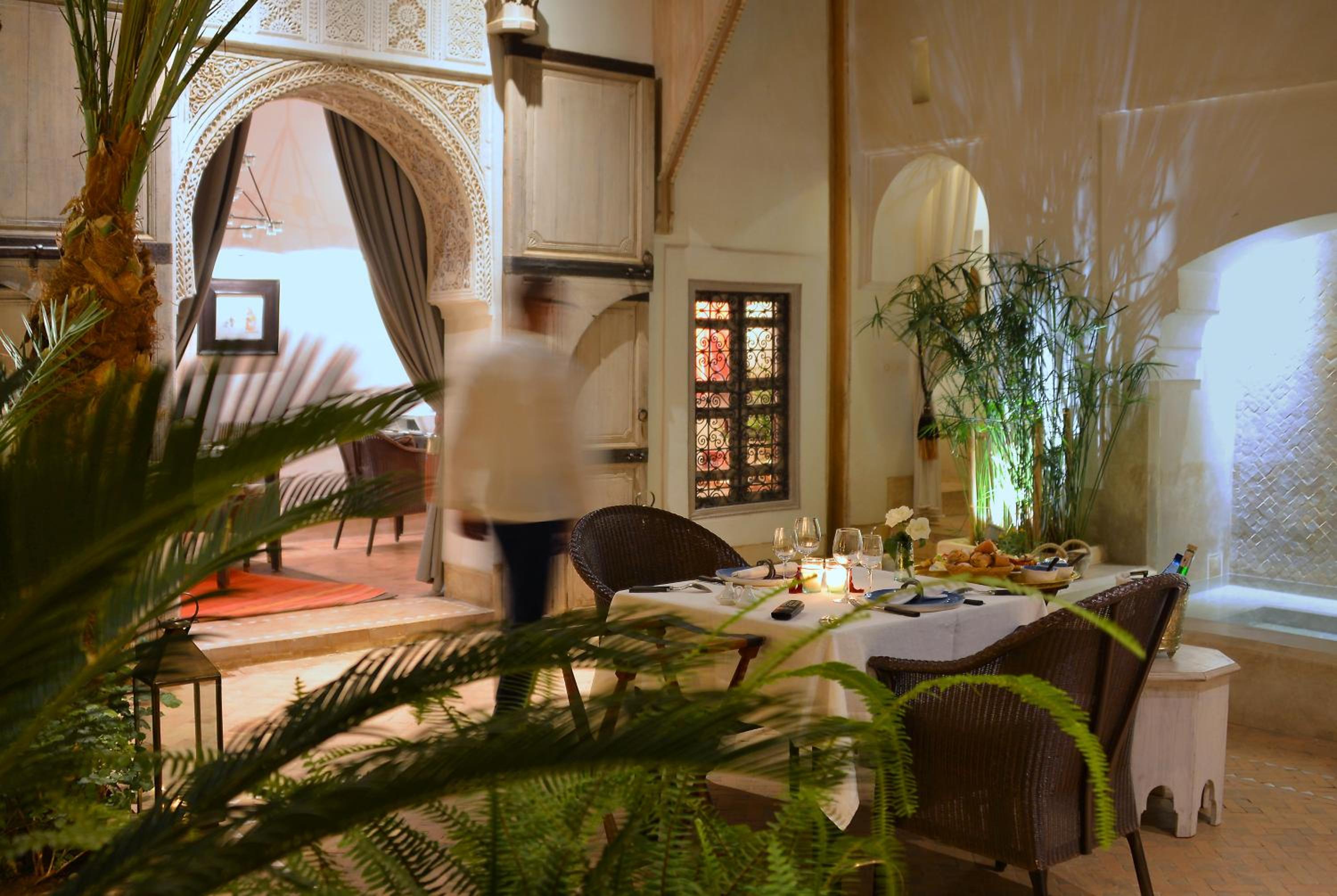 dining