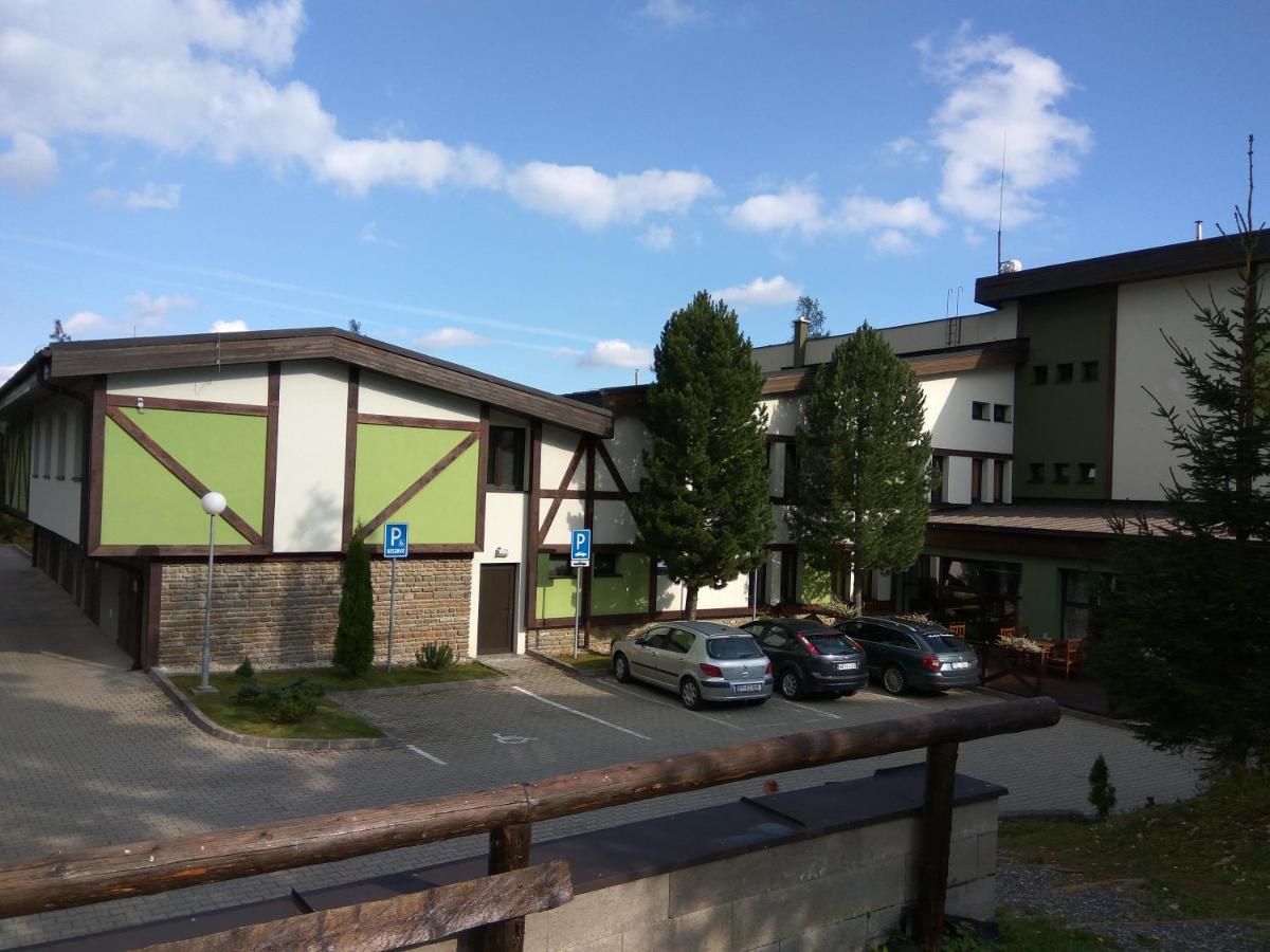 Photo 28