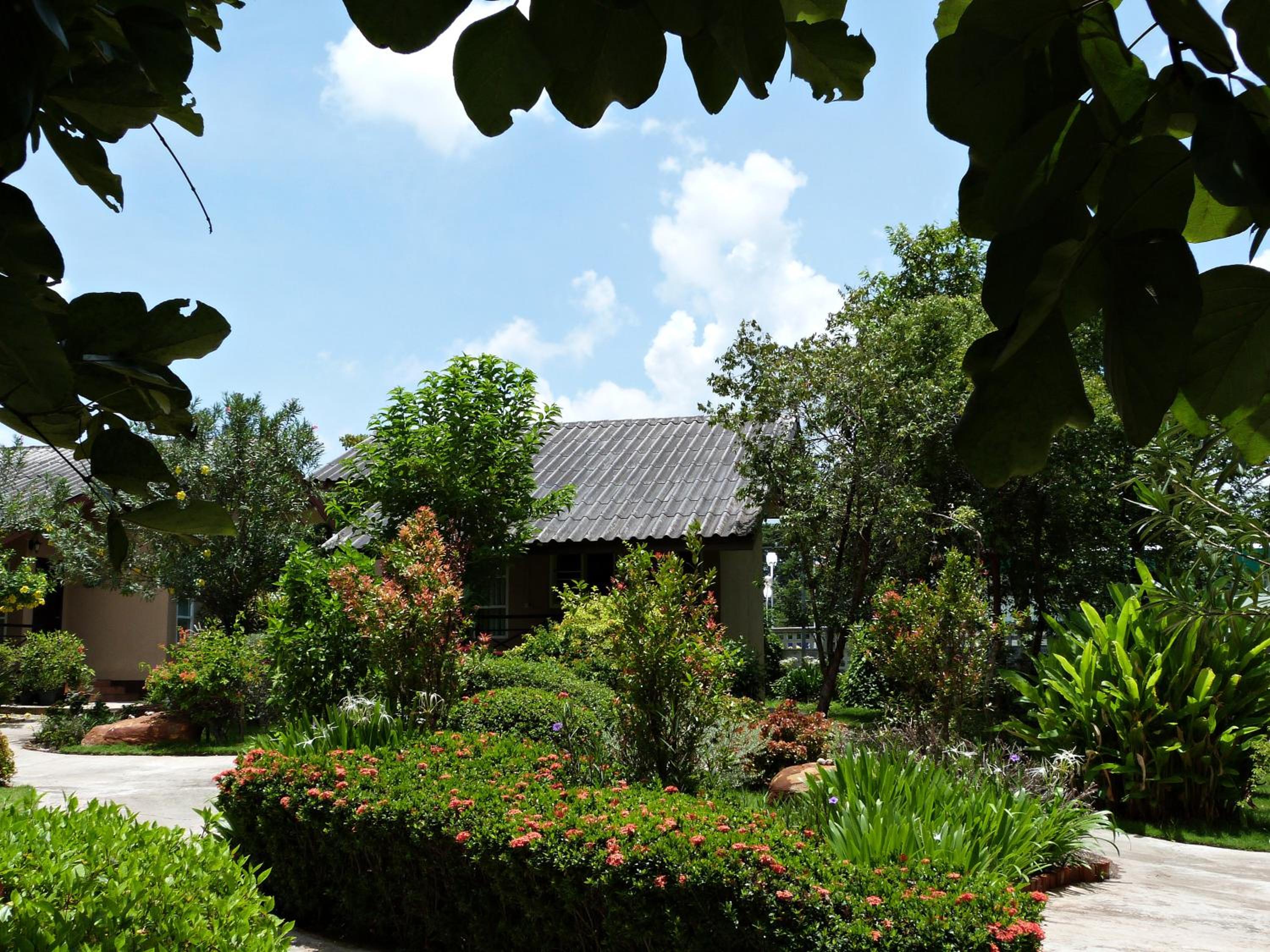 Bansuanrachawadee B&b view 2
