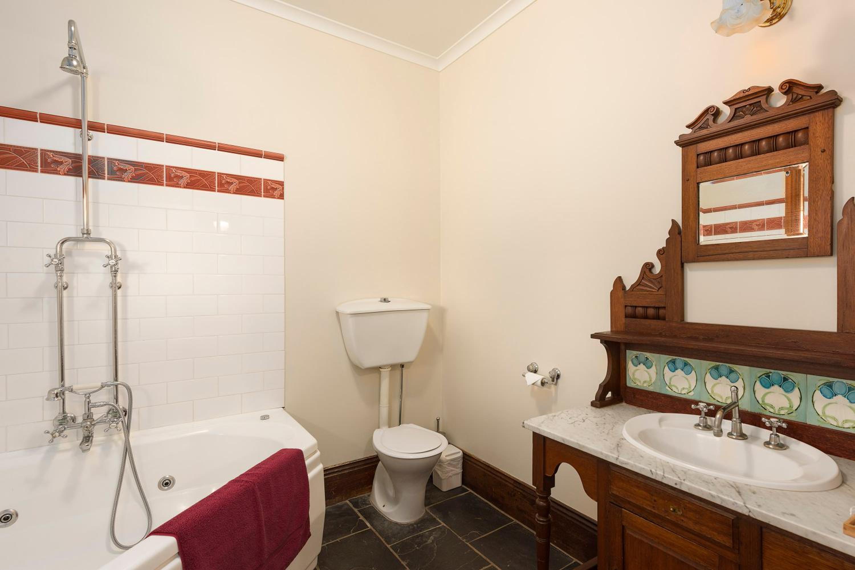 Photo 17