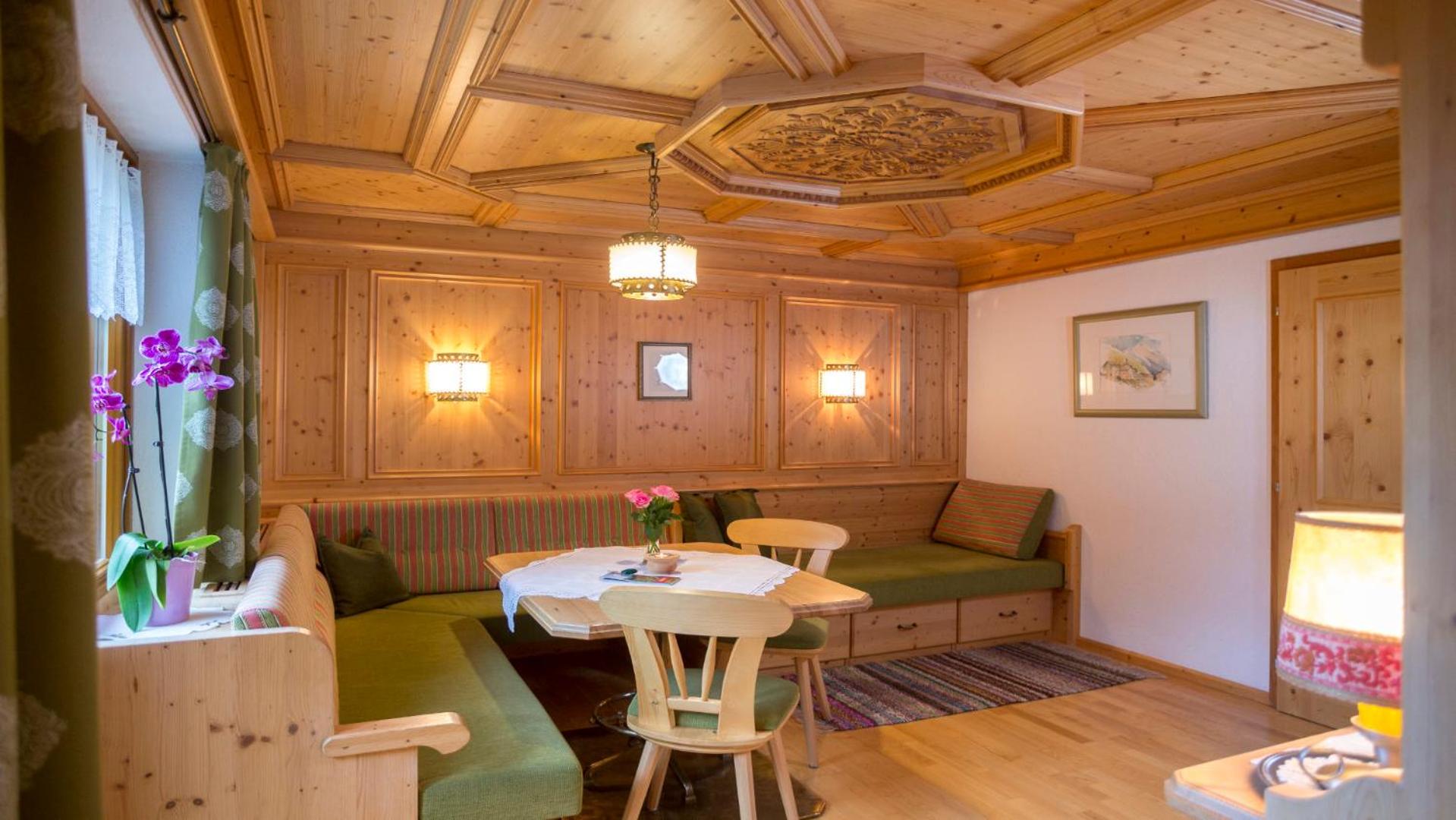 Haus Veidlis, Familie Obkircher