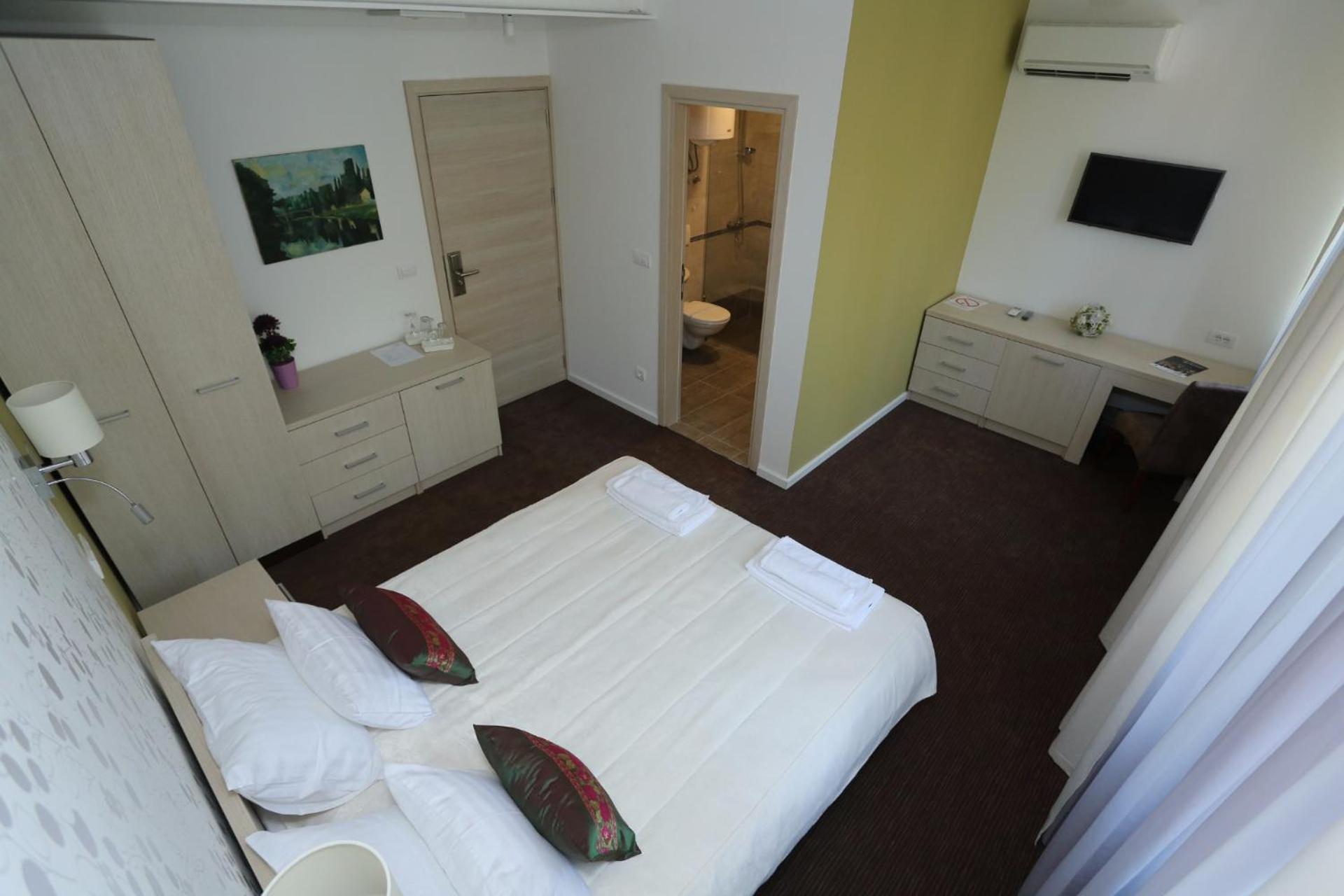 Konačište Grad B&B view 5