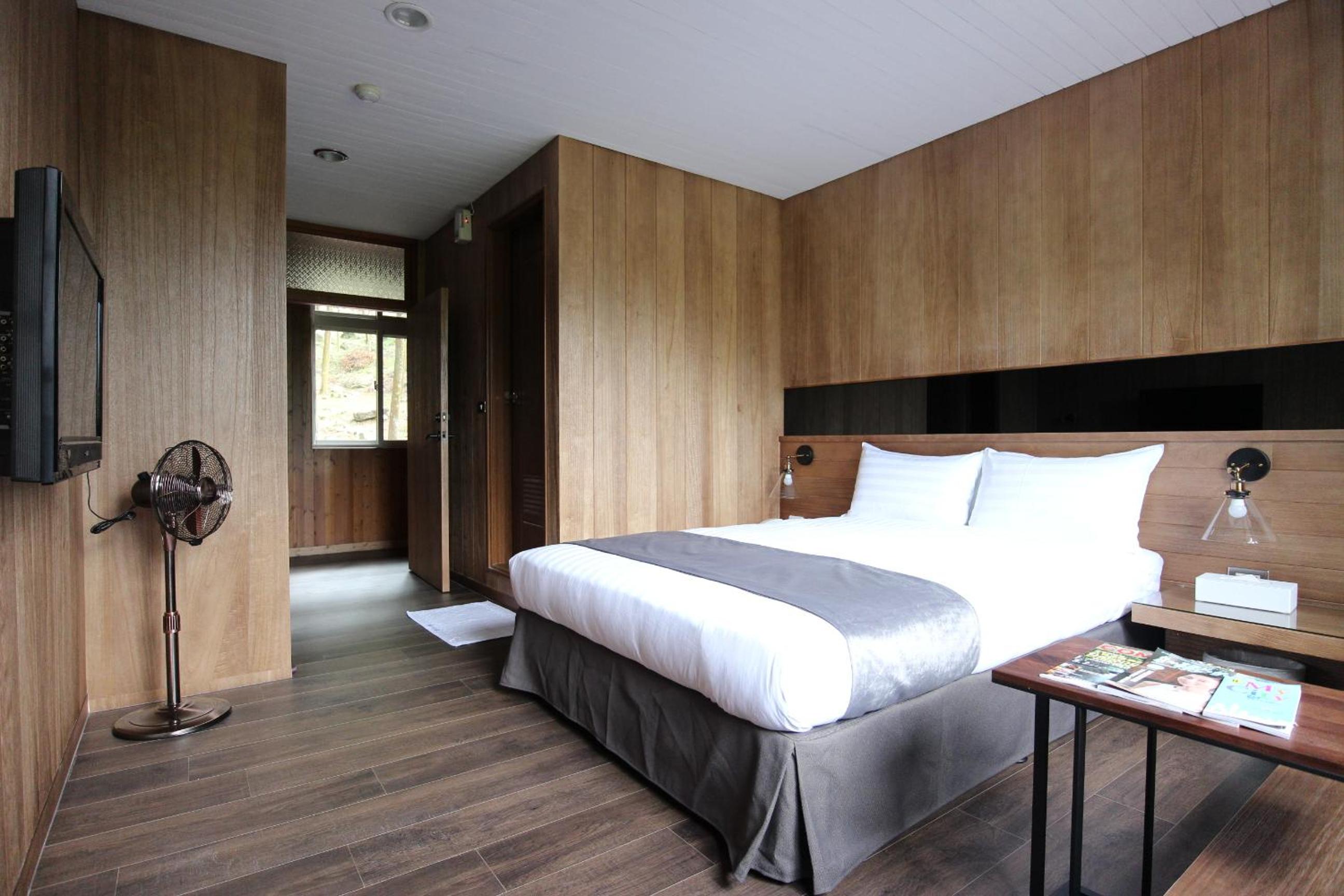 Taichung Business Hotel - Immortals Hills view 3