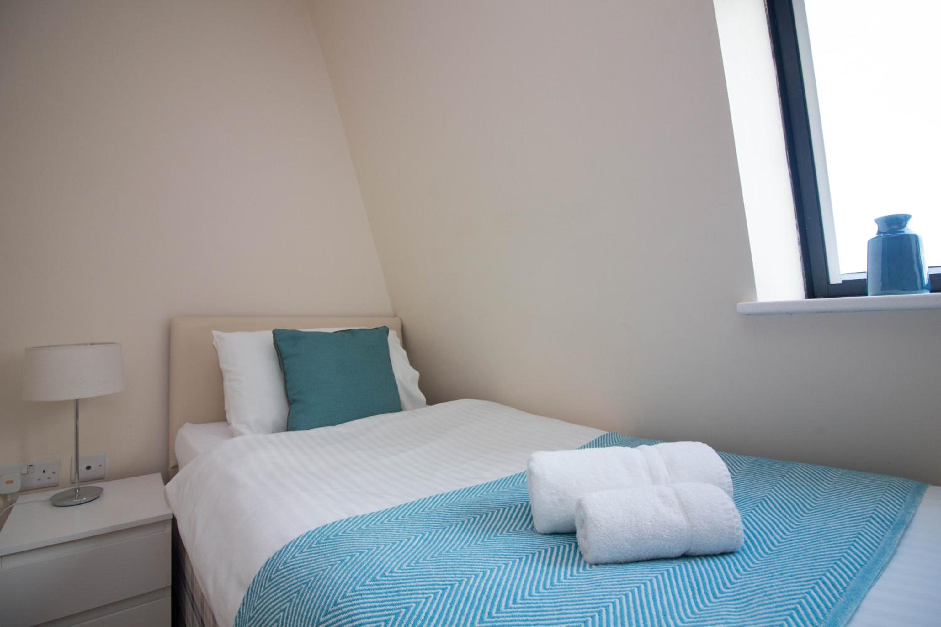 Castle Point Apartments Southampton Premier Lodge