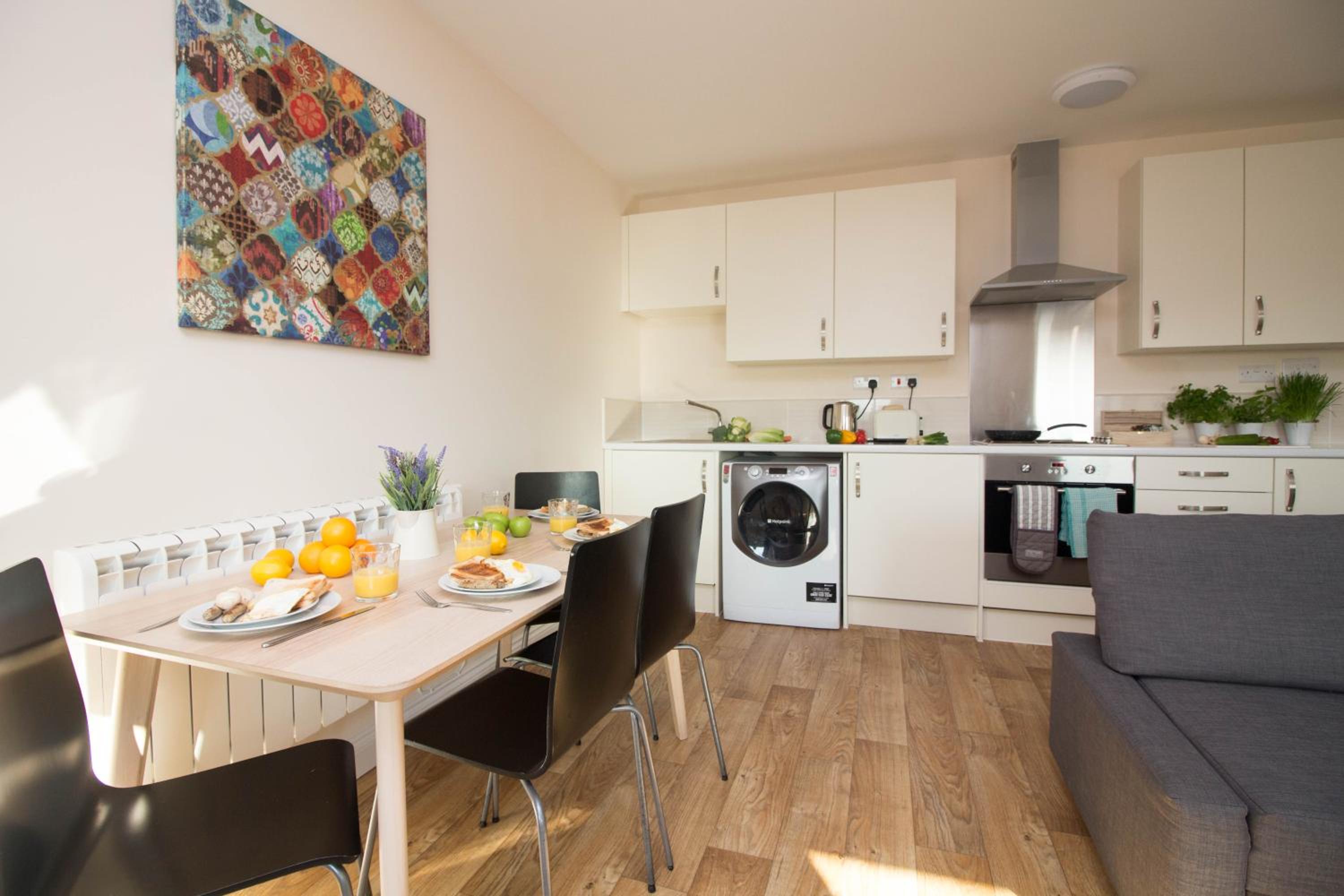 Castle Point Apartments Southampton Premier Lodge