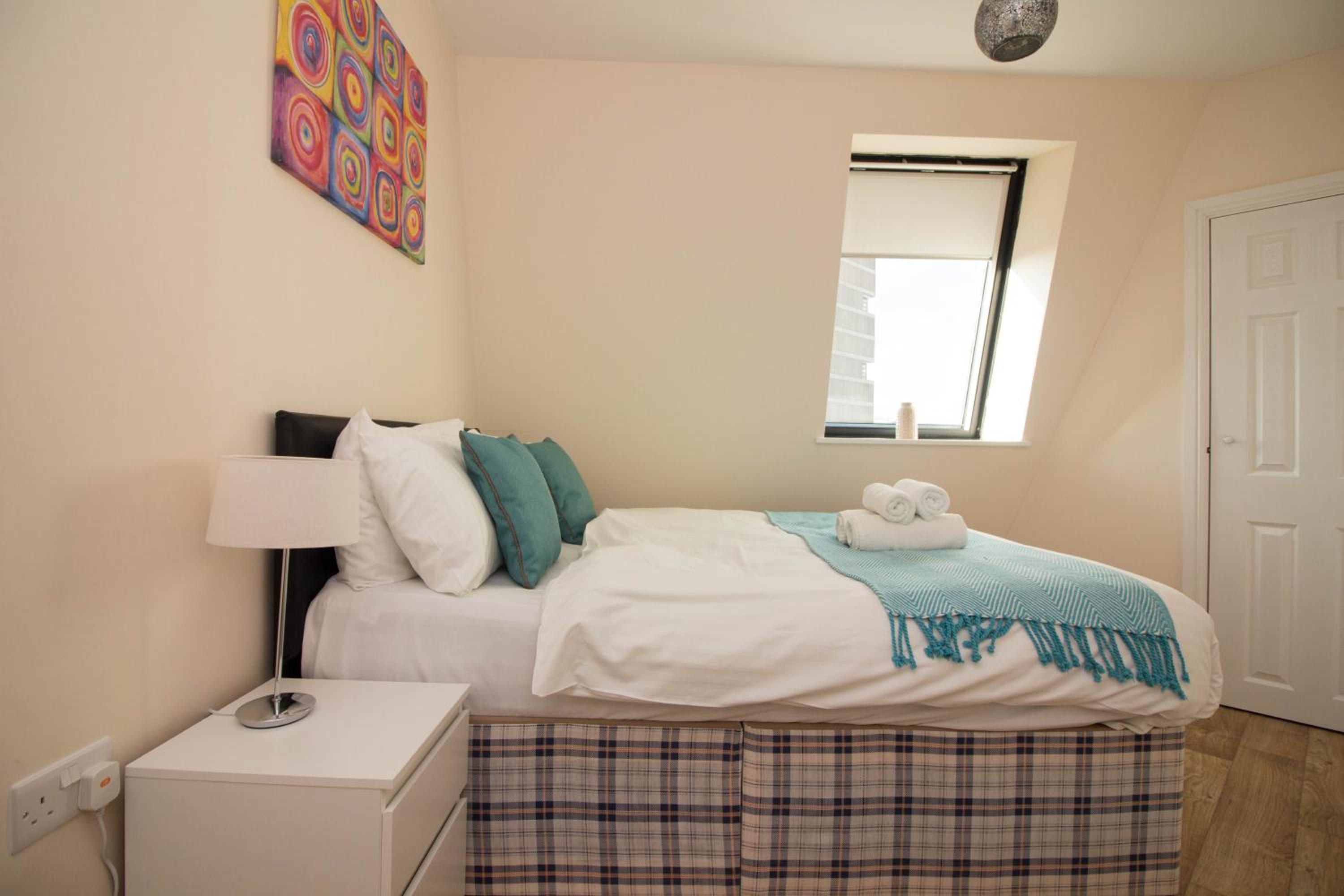 Castle Point Apartments Southampton Premier Lodge