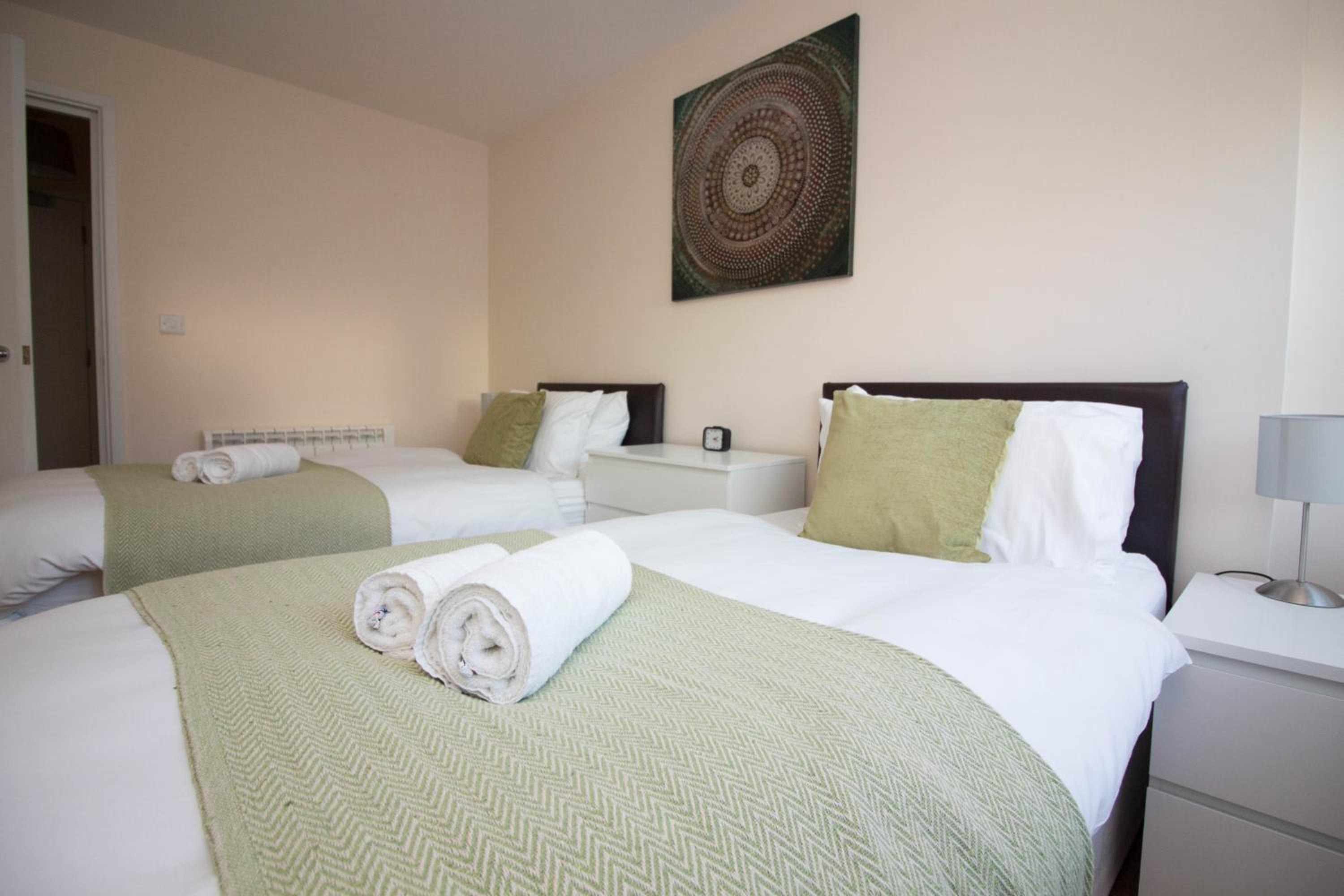 Castle Point Apartments Southampton Premier Lodge
