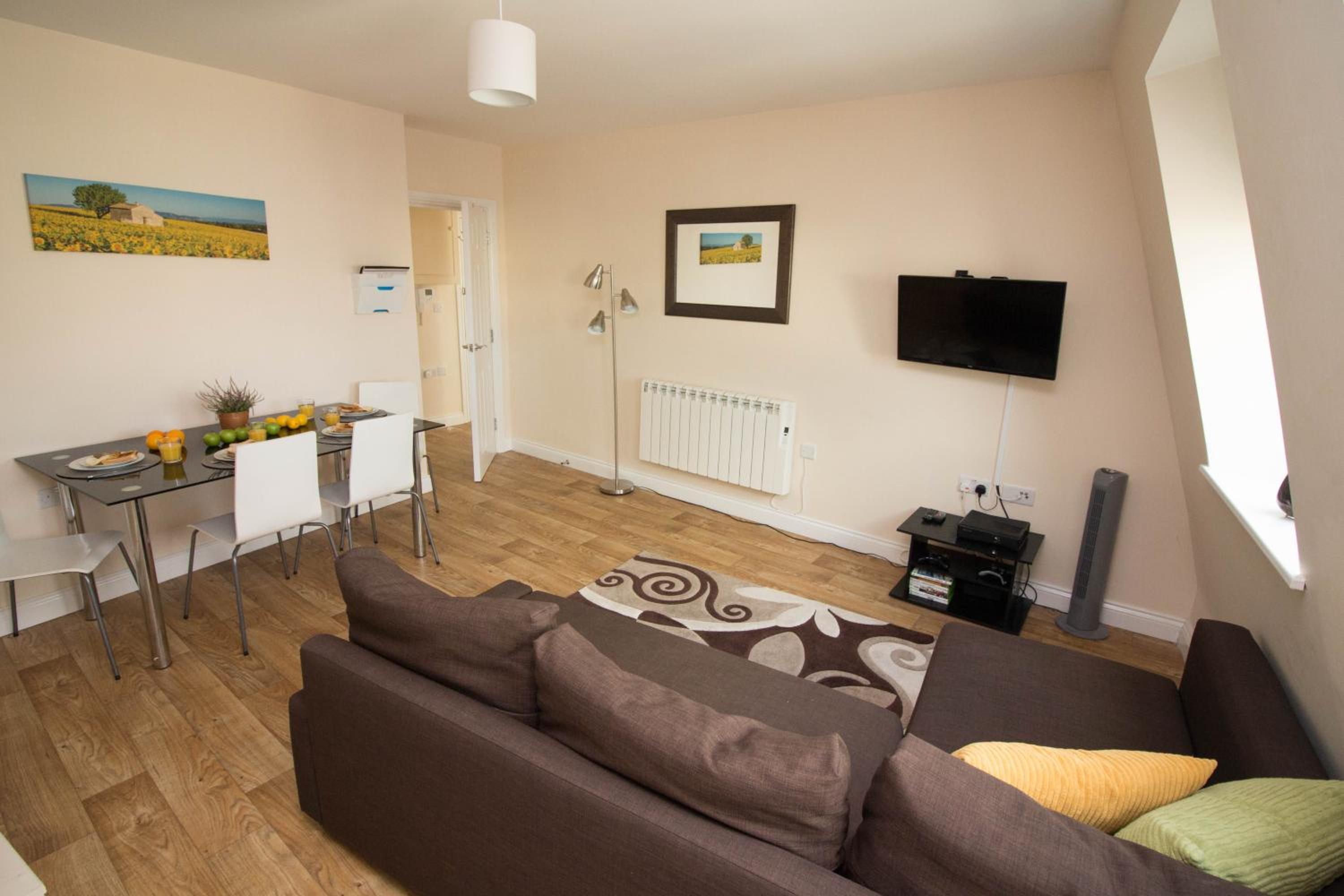 Castle Point Apartments Southampton Premier Lodge