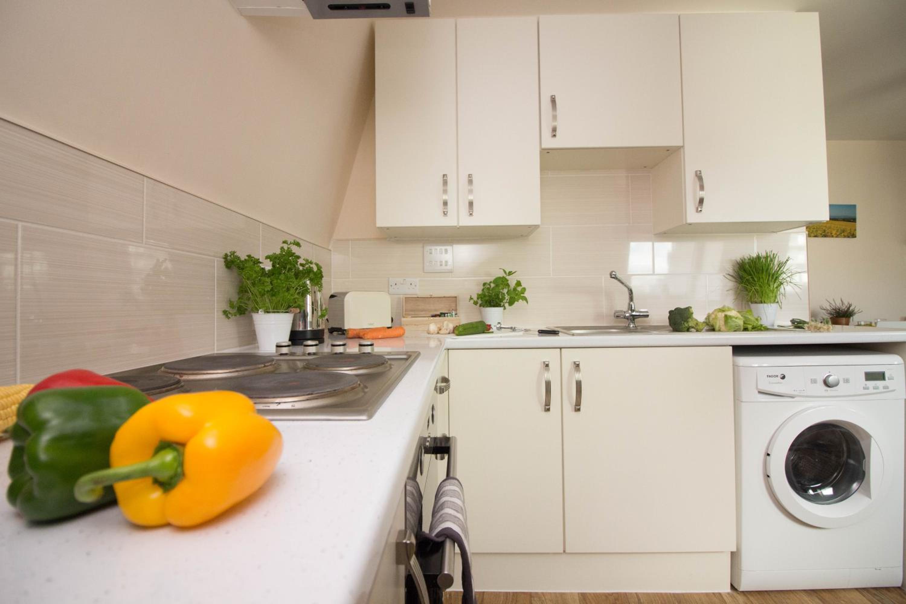 Castle Point Apartments Southampton Premier Lodge