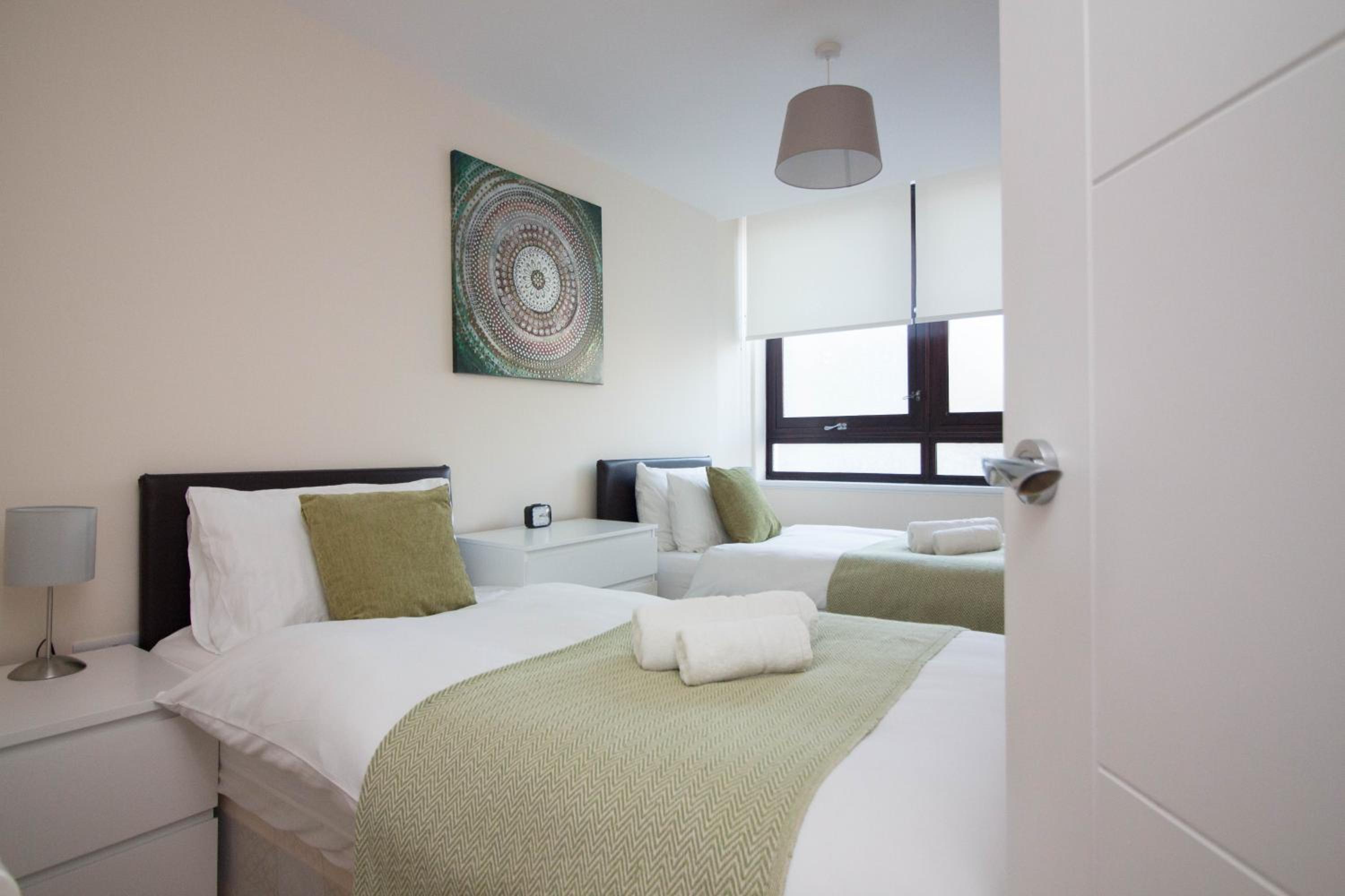Castle Point Apartments Southampton Premier Lodge