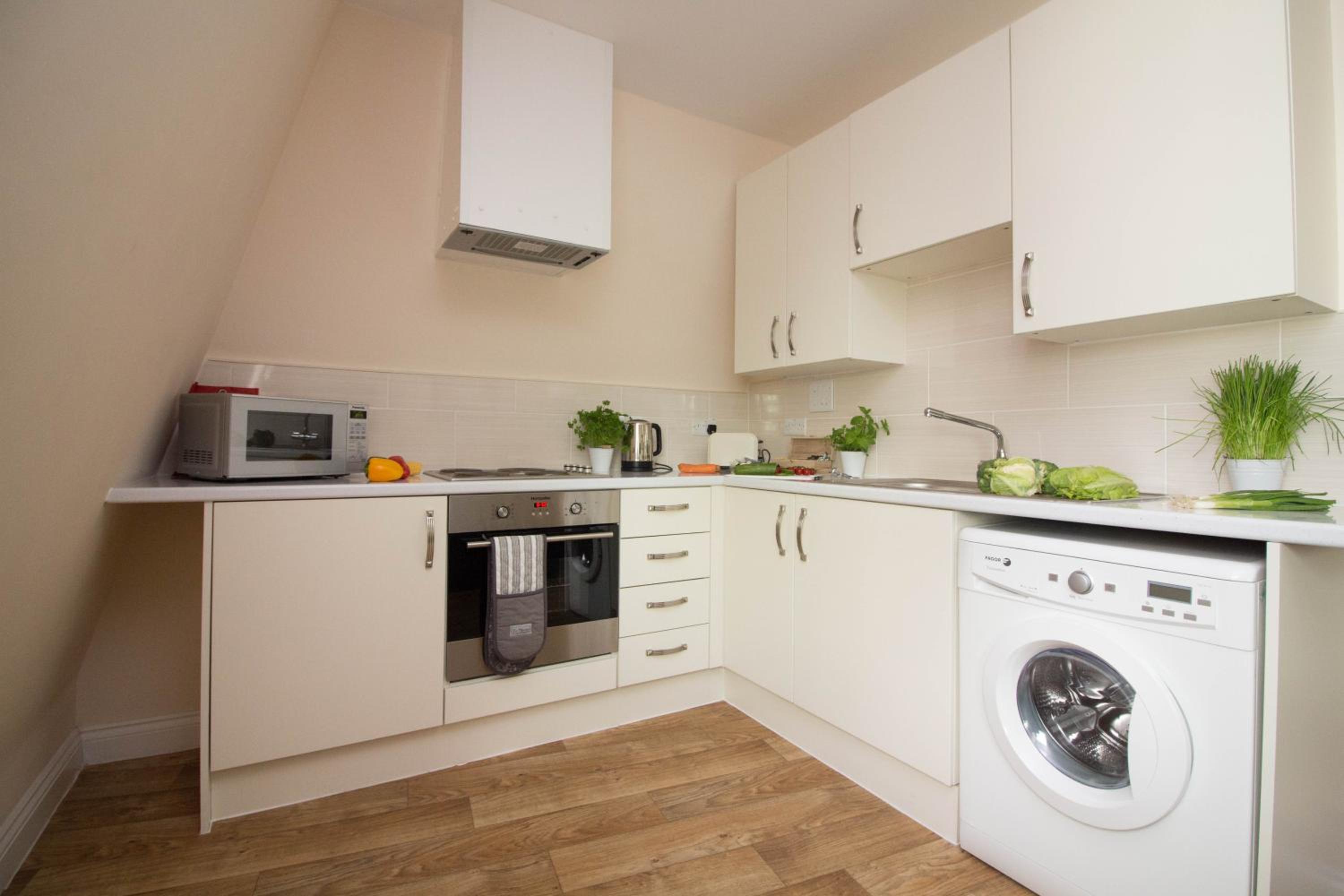 Castle Point Apartments Southampton Premier Lodge