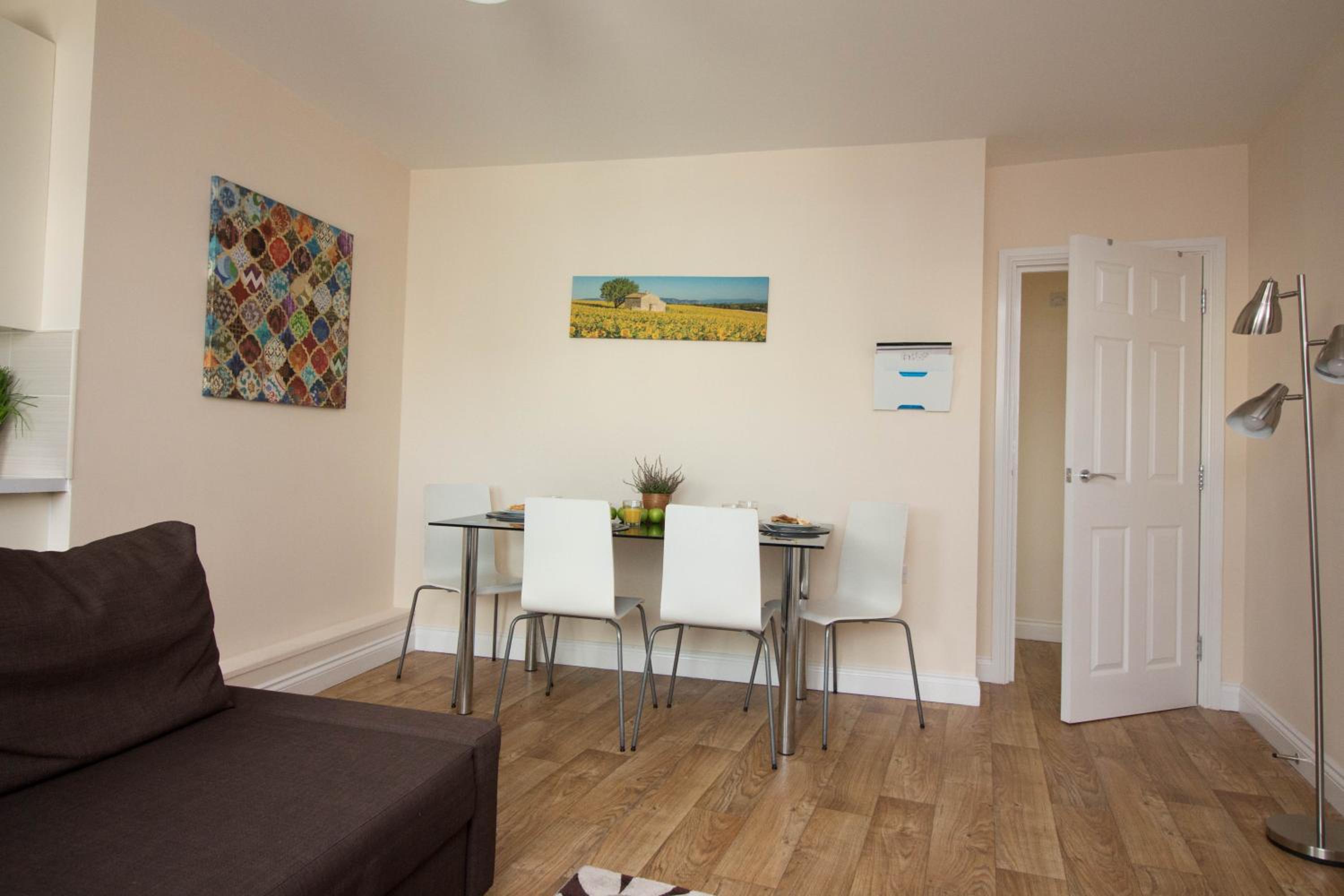 Castle Point Apartments Southampton Premier Lodge