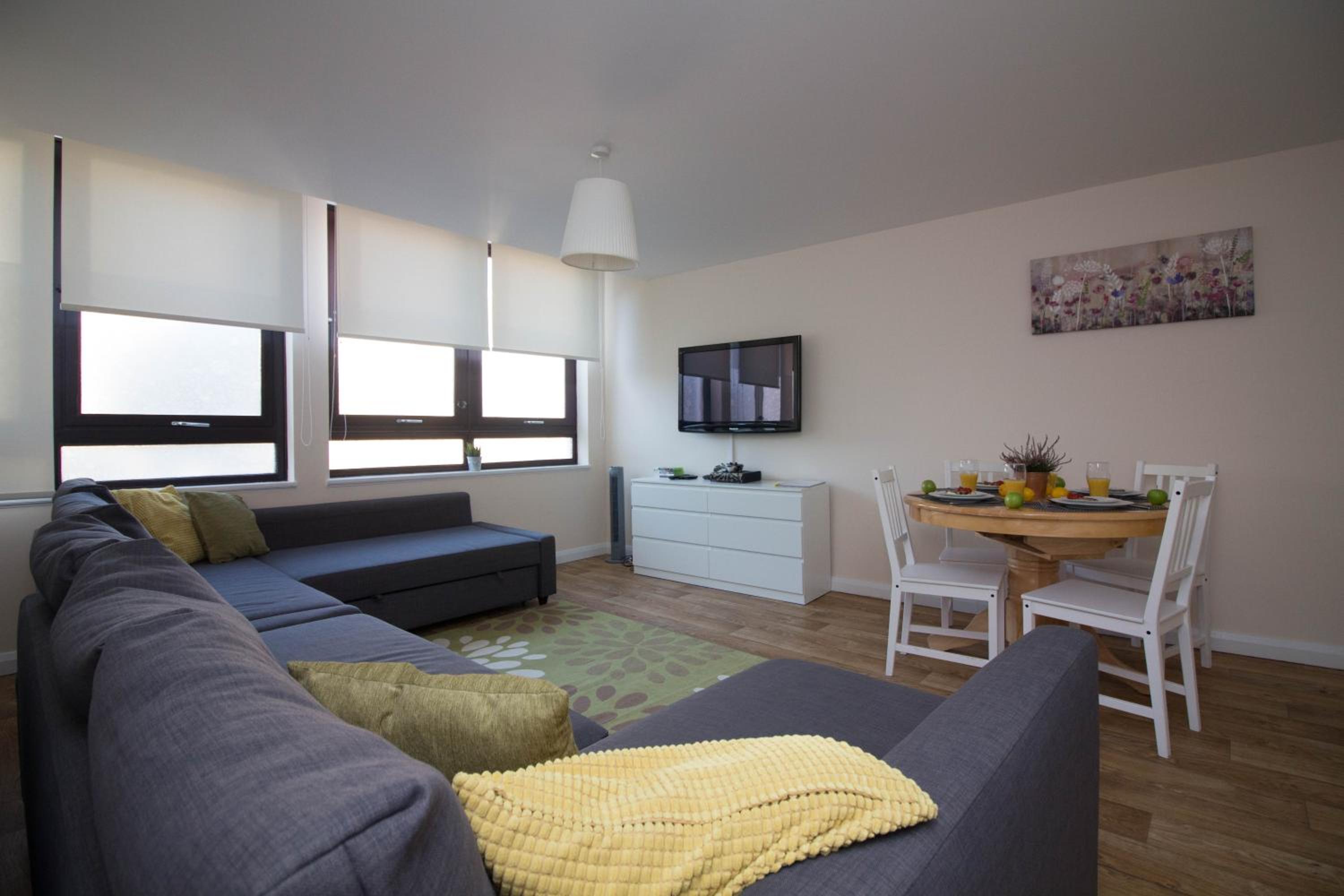 Castle Point Apartments Southampton Premier Lodge