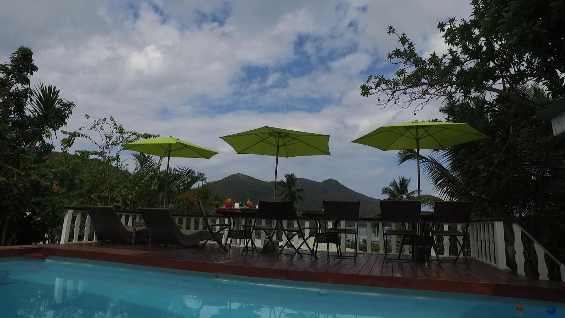 Sea View Lodge