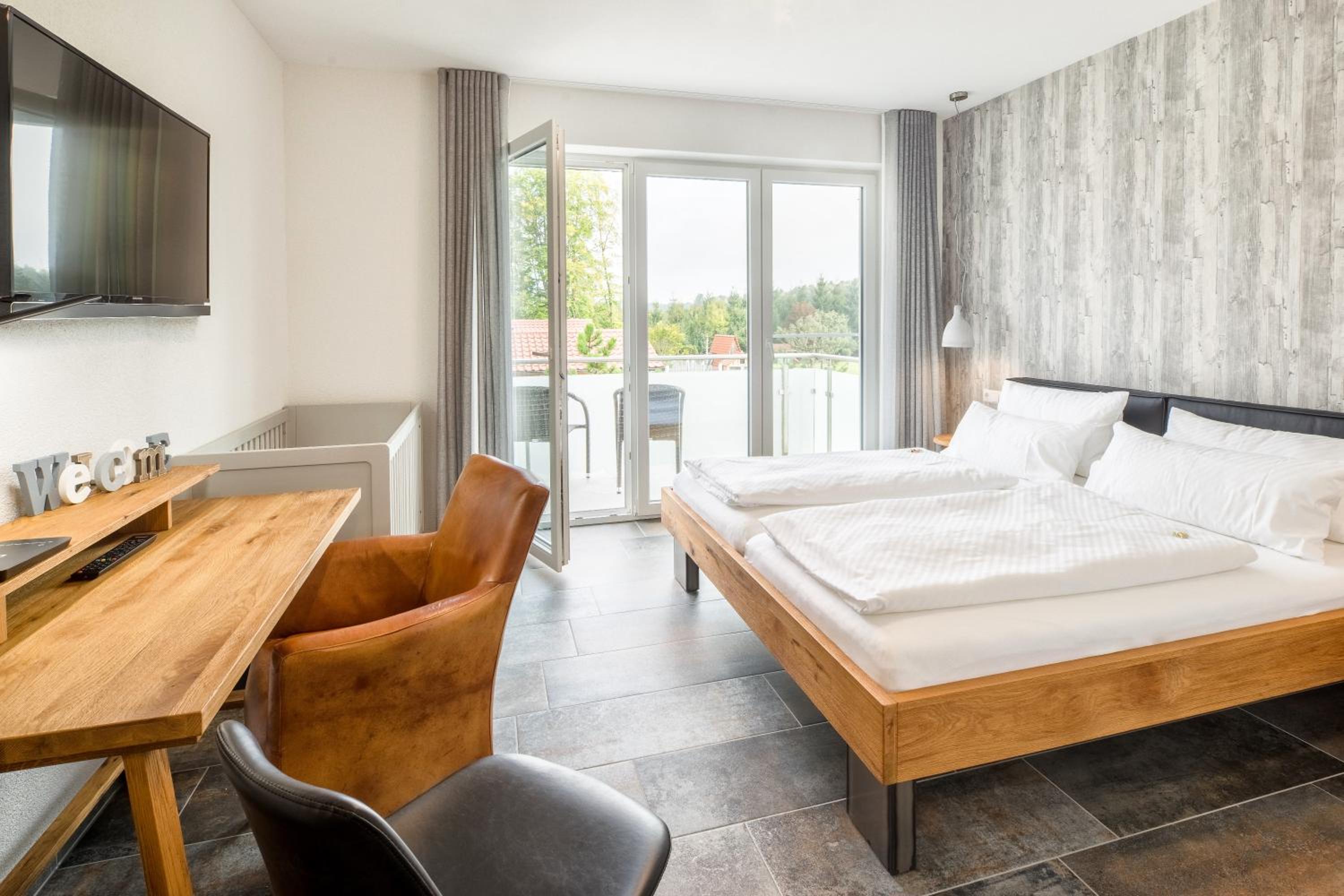 Hotel Hofgut Tiergarten - Property Image 90