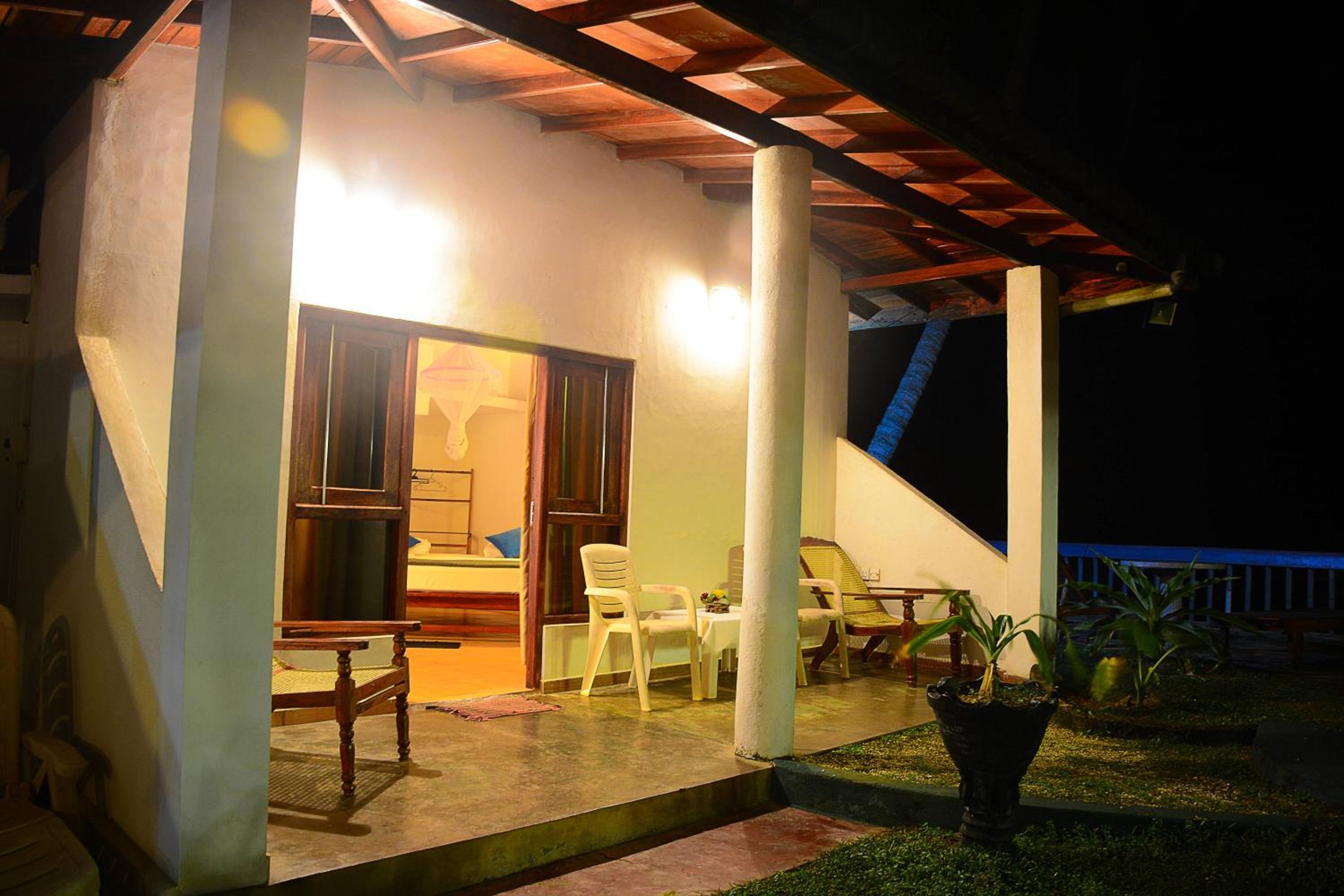 Shanthi Beach Resort